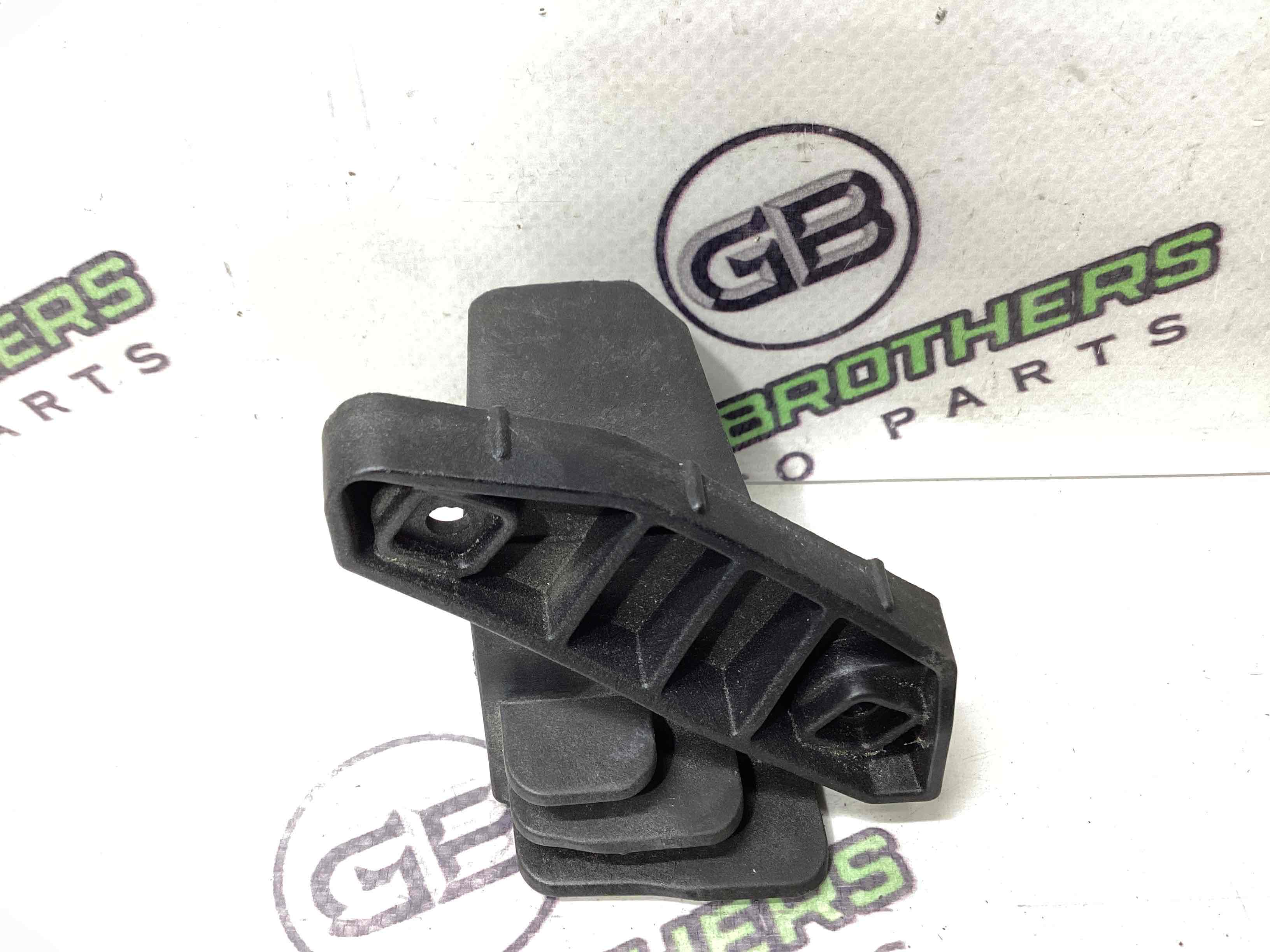 Кріплення фари