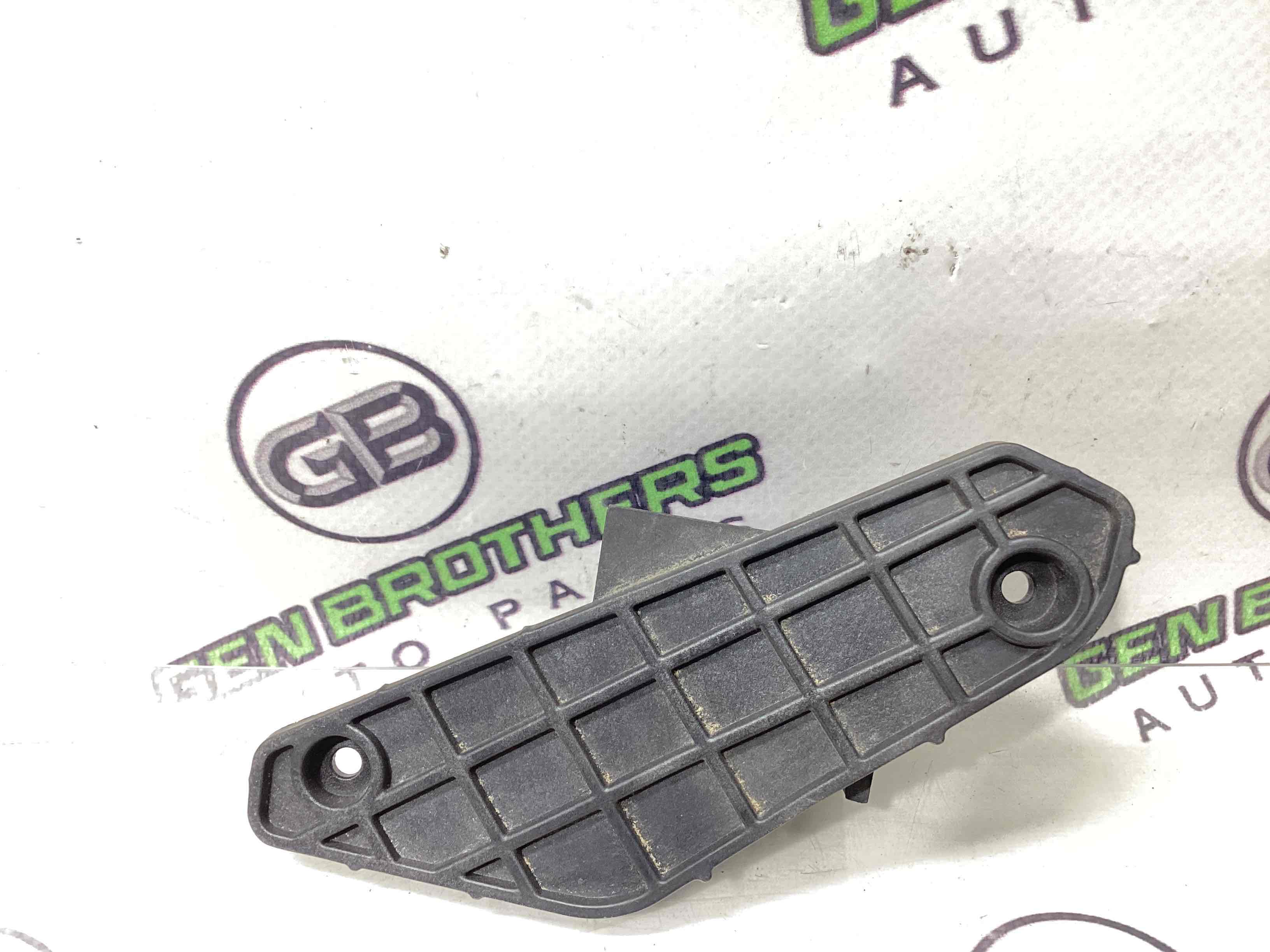 Кріплення фари