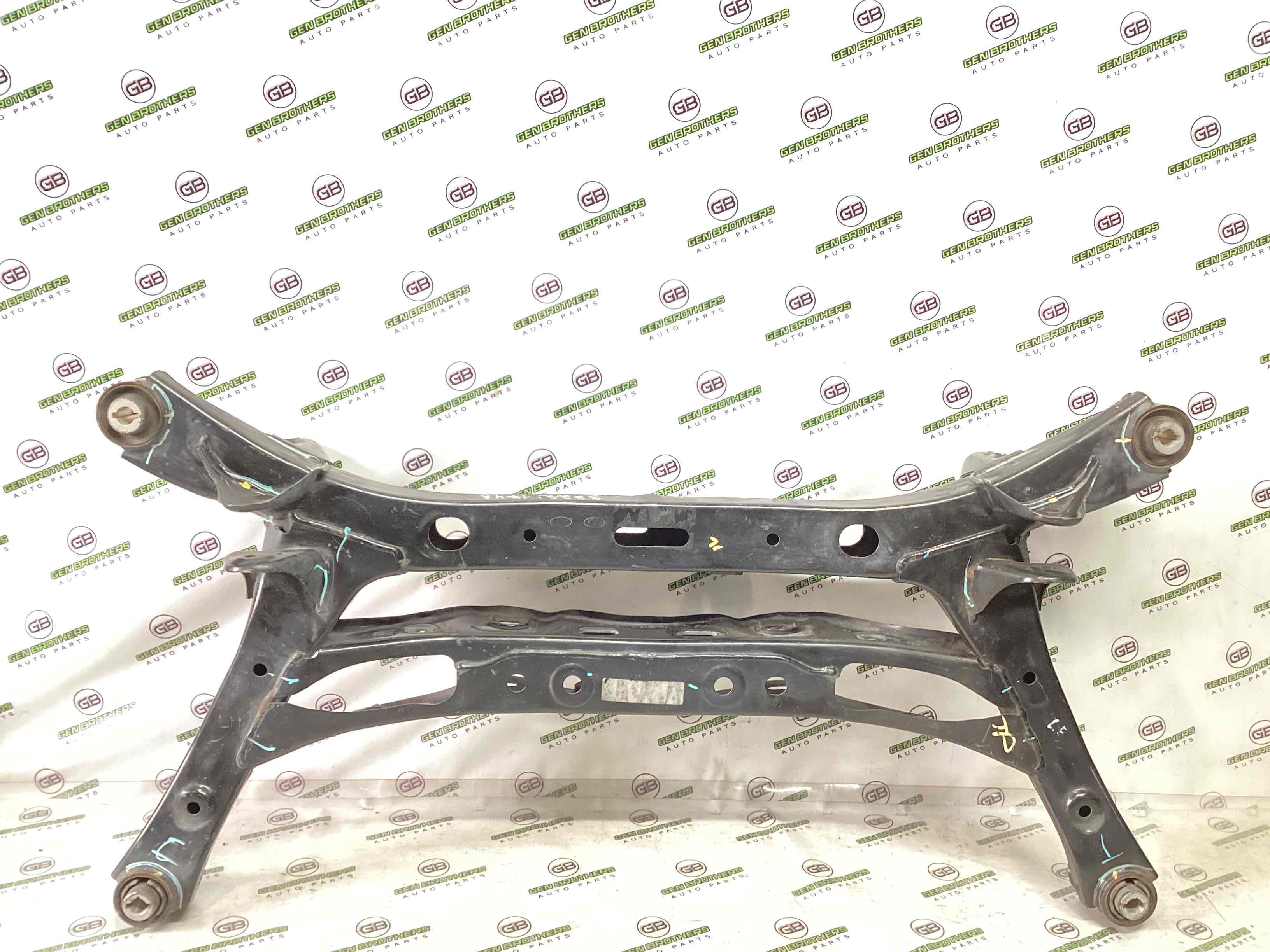 Балка підвіски задня підрамник