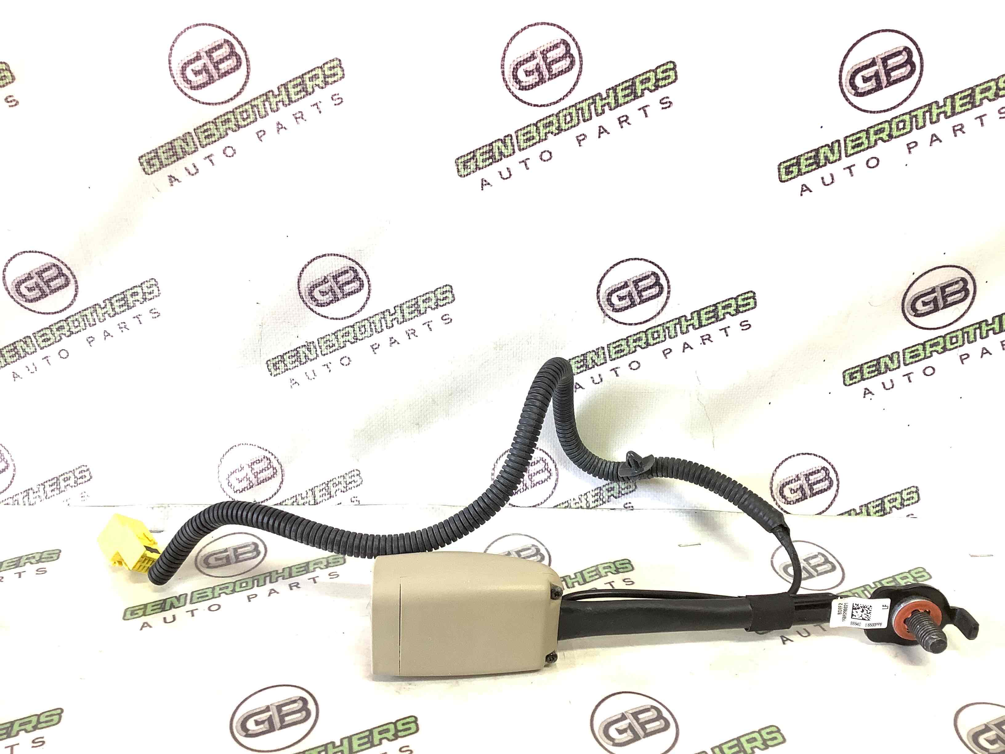 Замок ременя безпеки