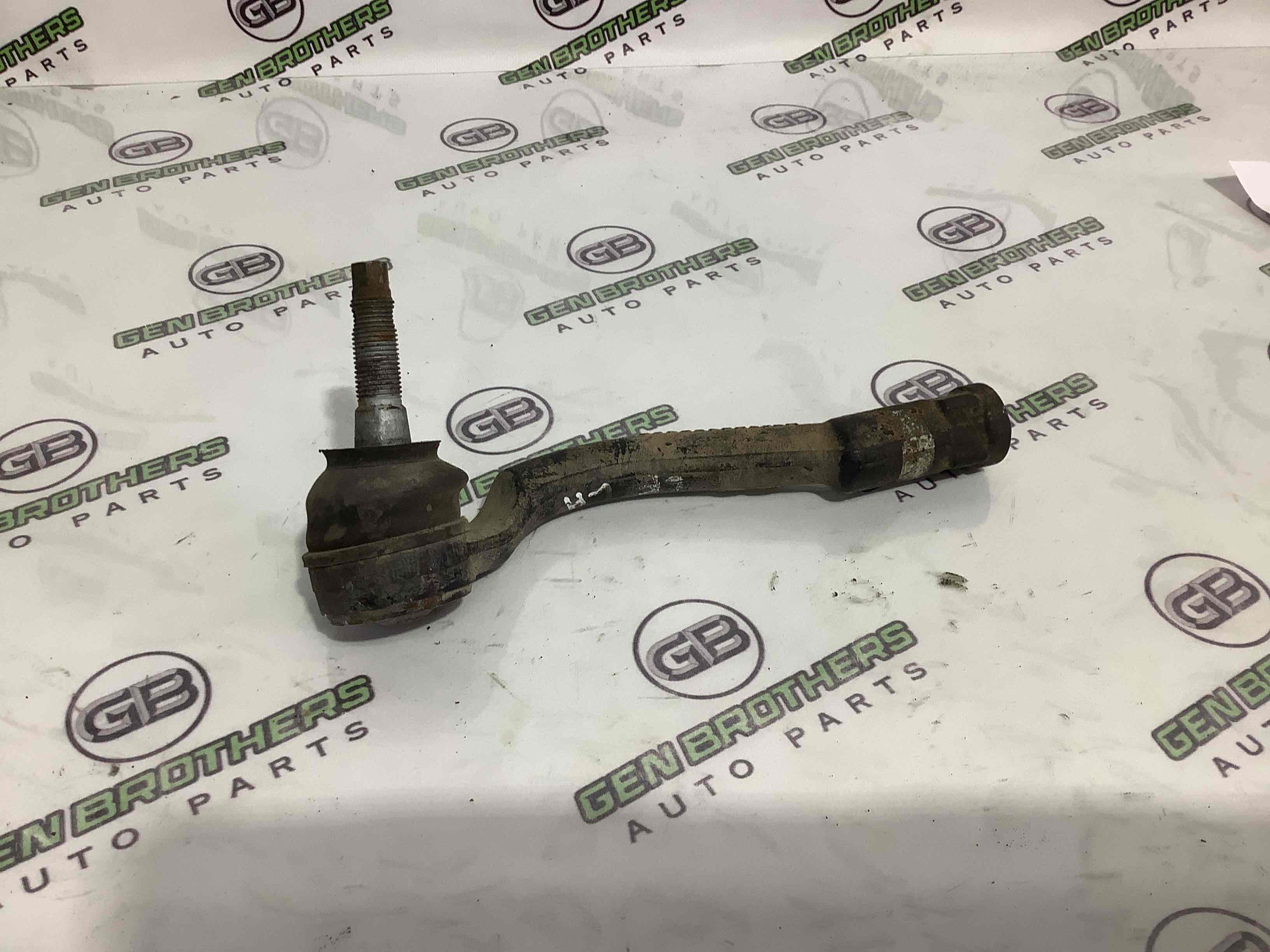 Тяга рульова, наконечник