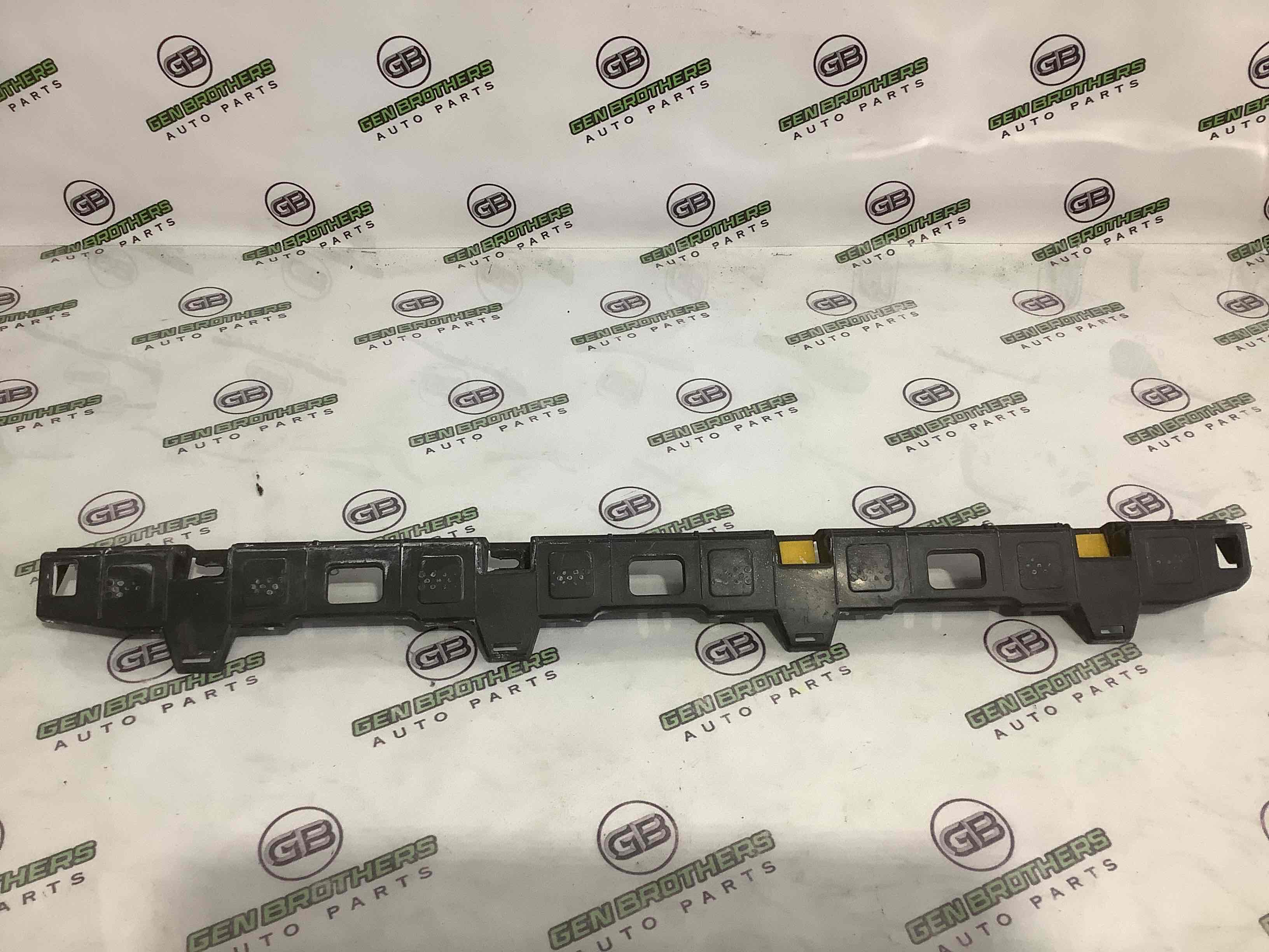 Кріплення, кронштейн