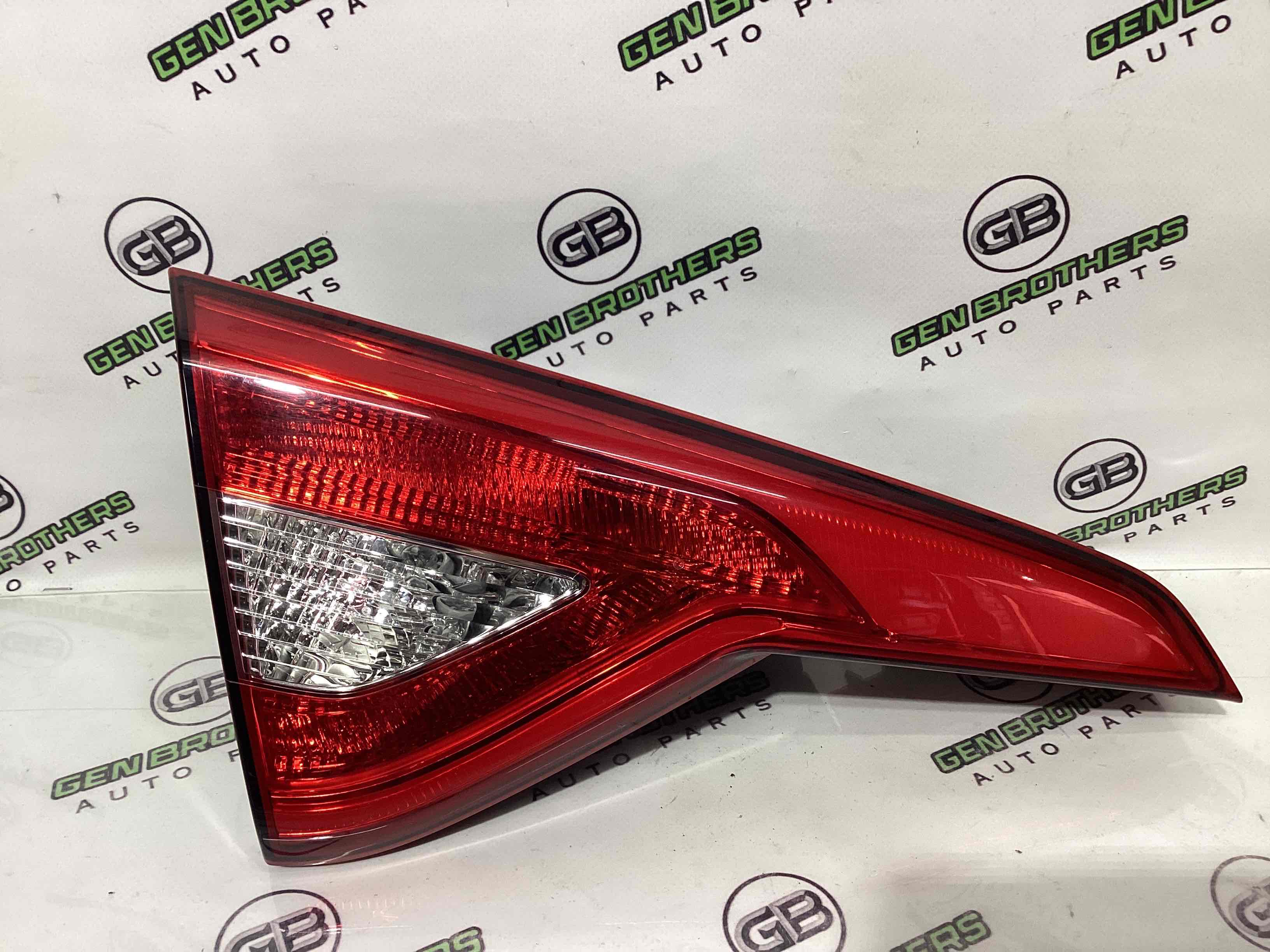 Ліхтар задній лівий