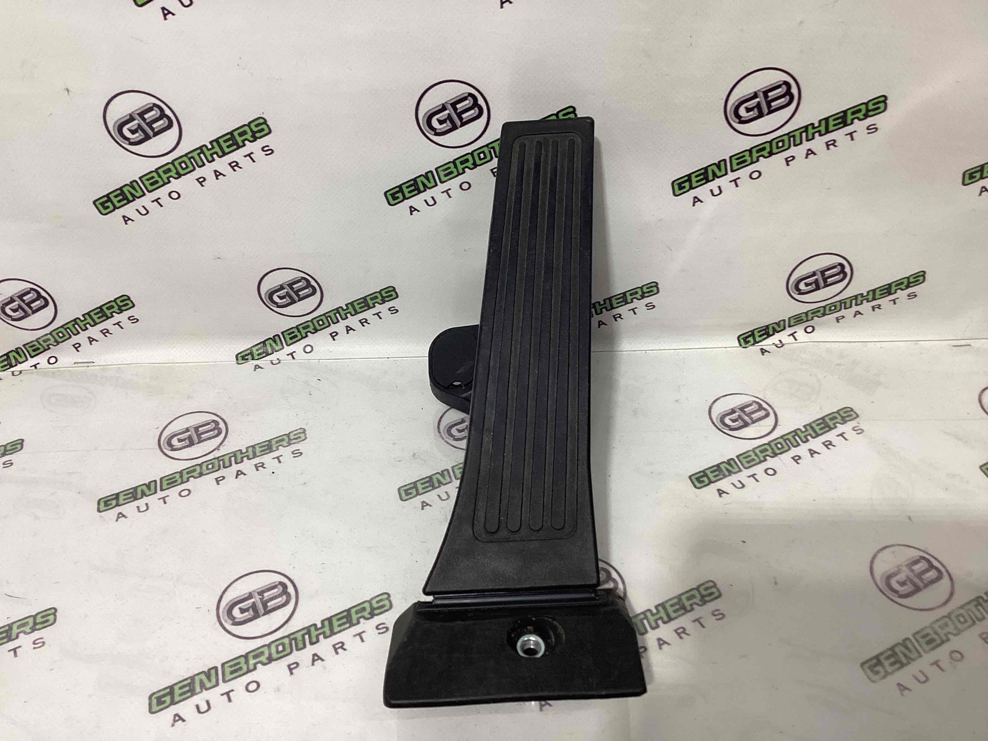 Педаль газу