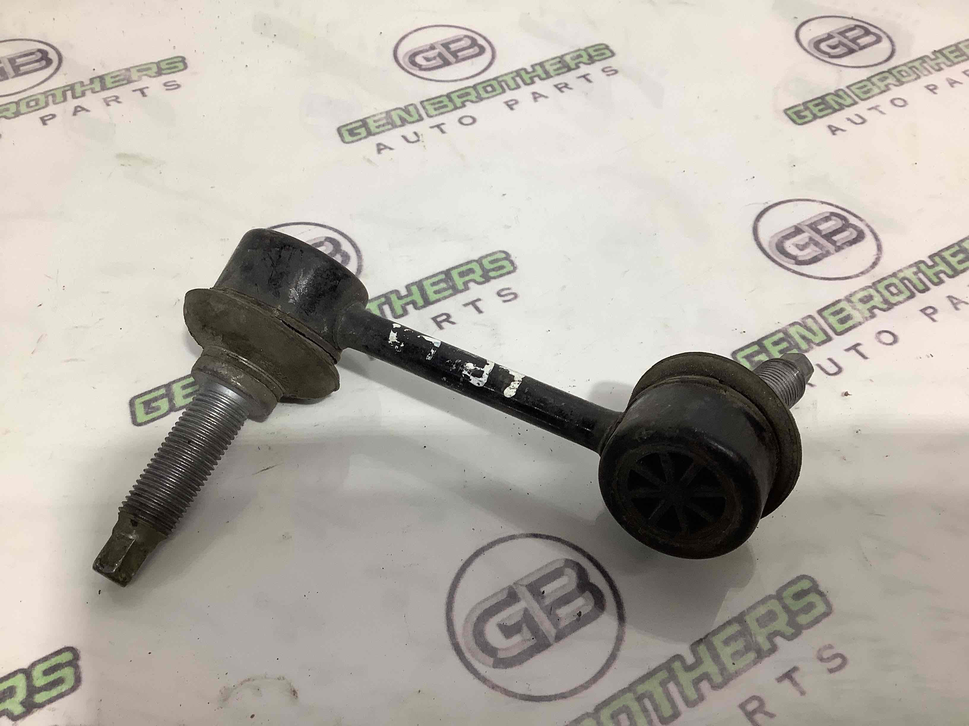 Стійка стабілізатора