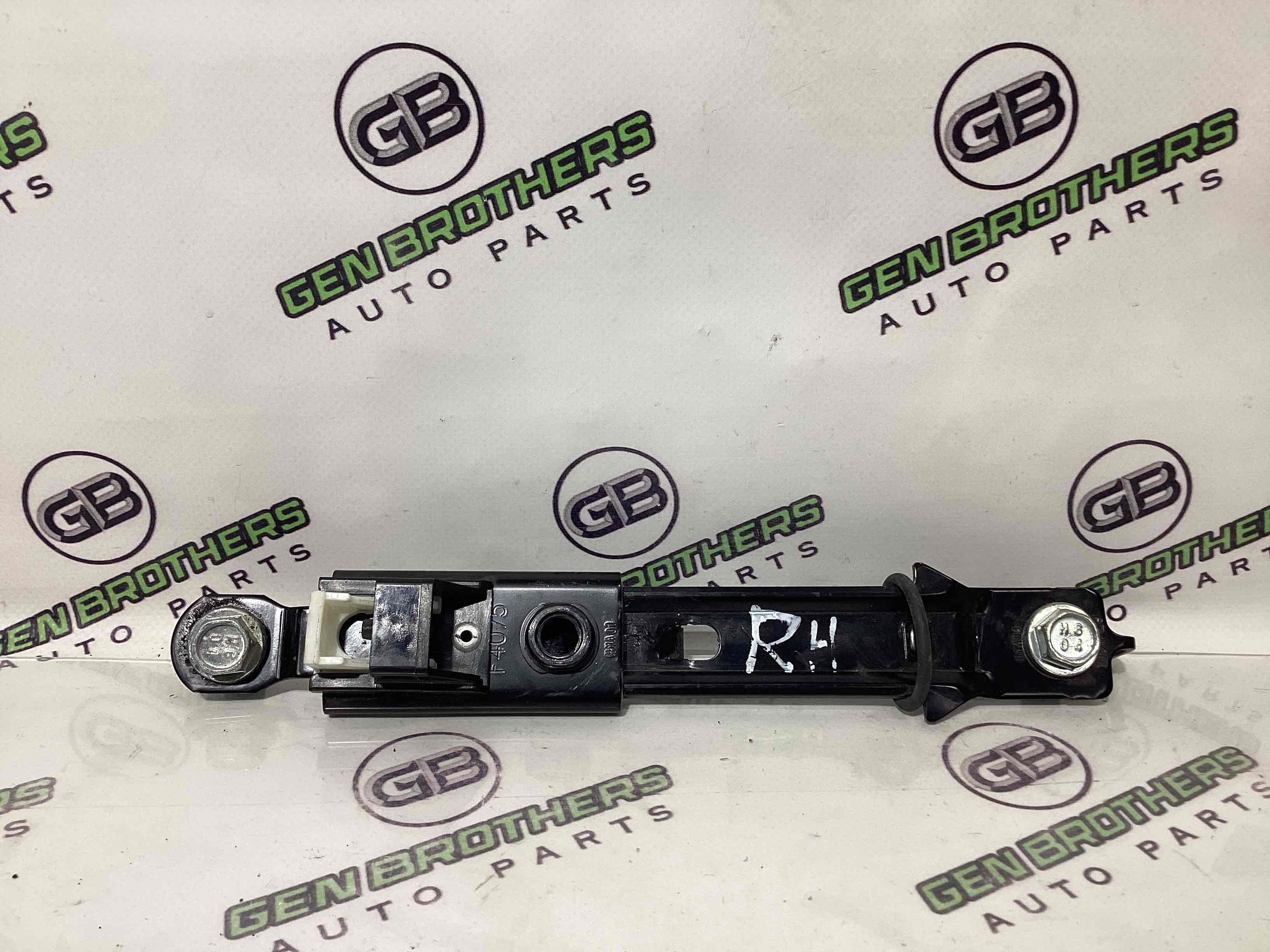 Регулятор висоти ременя безпеки