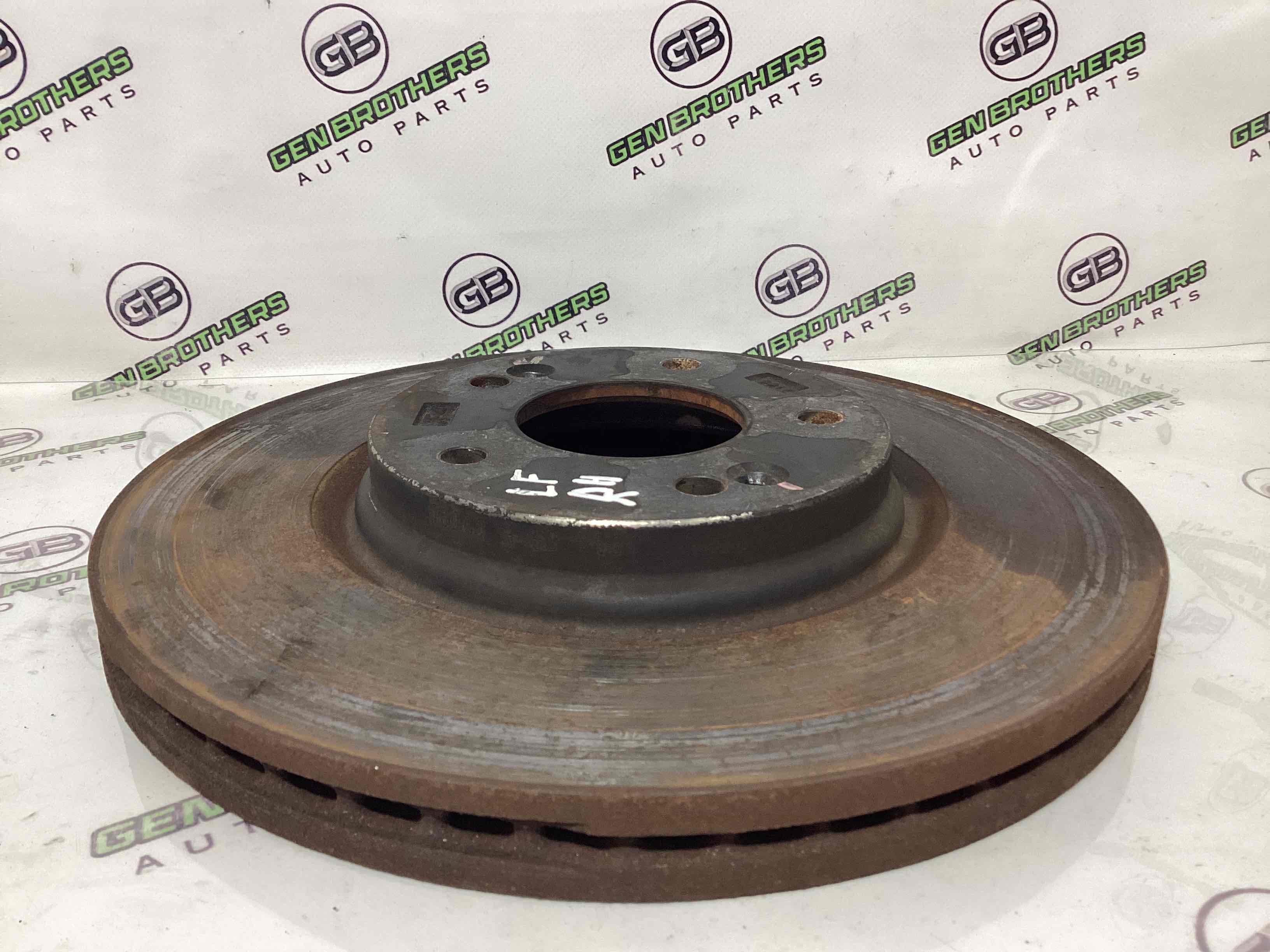 Гальмівний диск передній