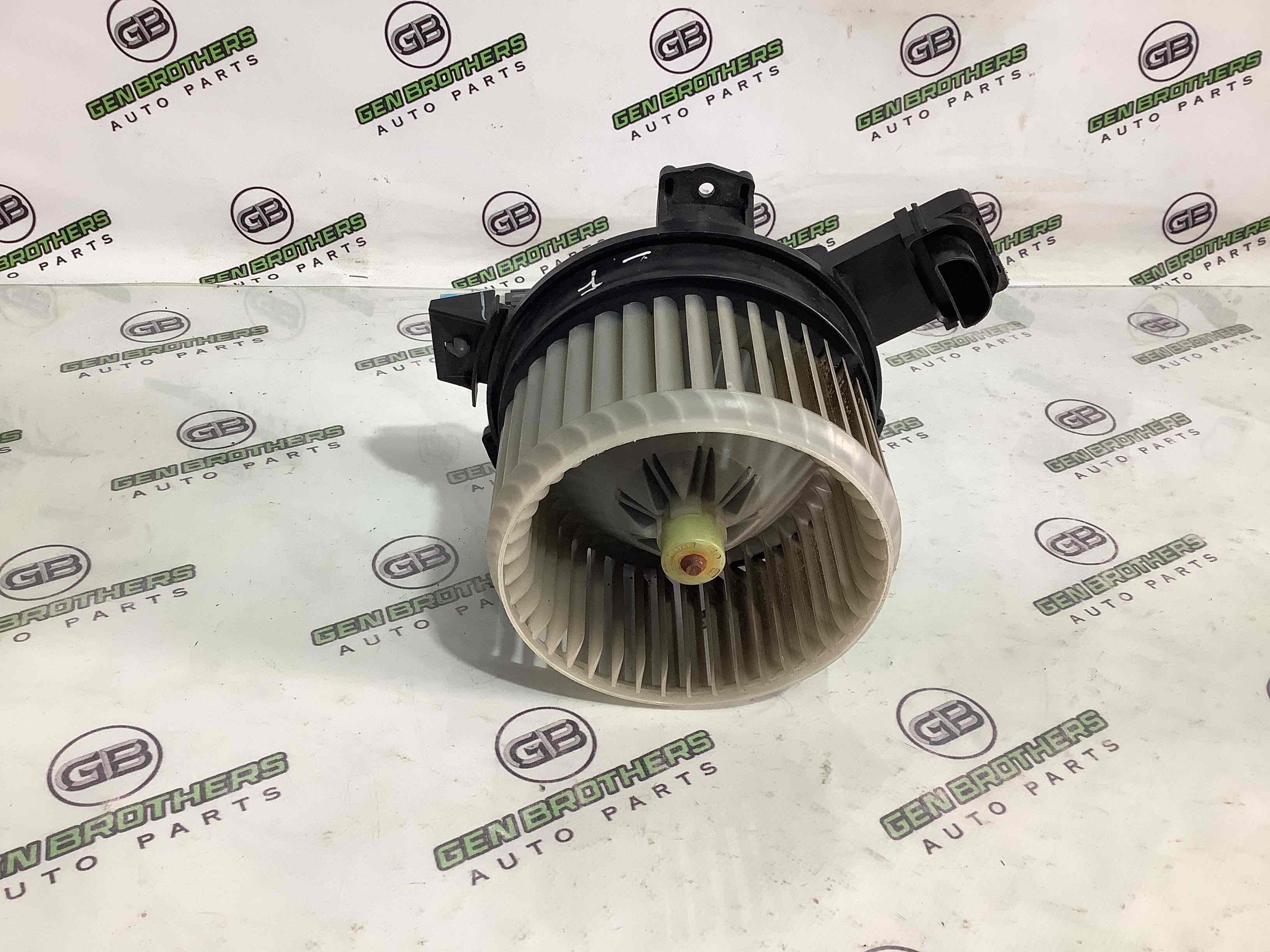 Мотор вентилятор пічки