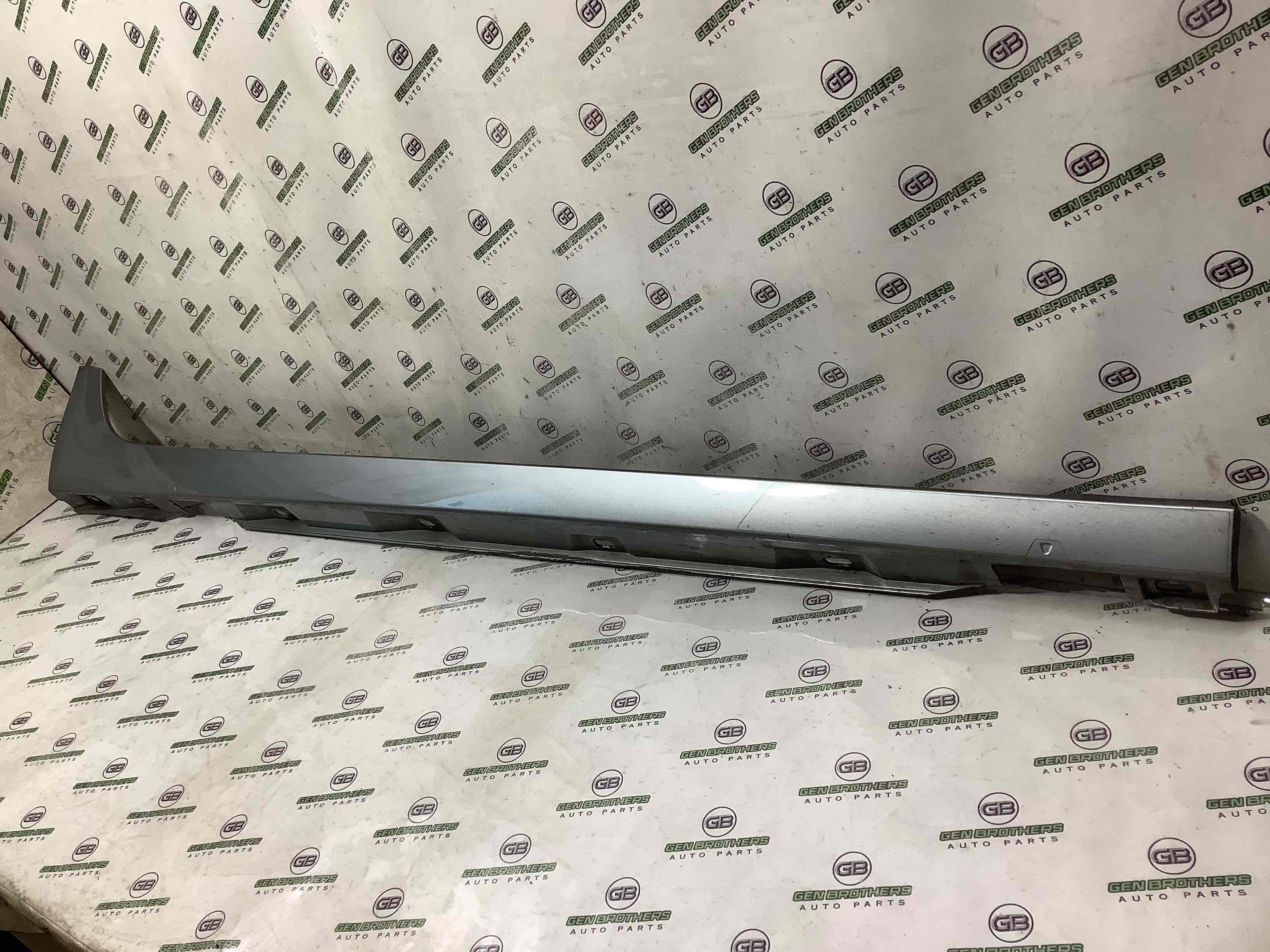 Пороги подножки, комплект порогов