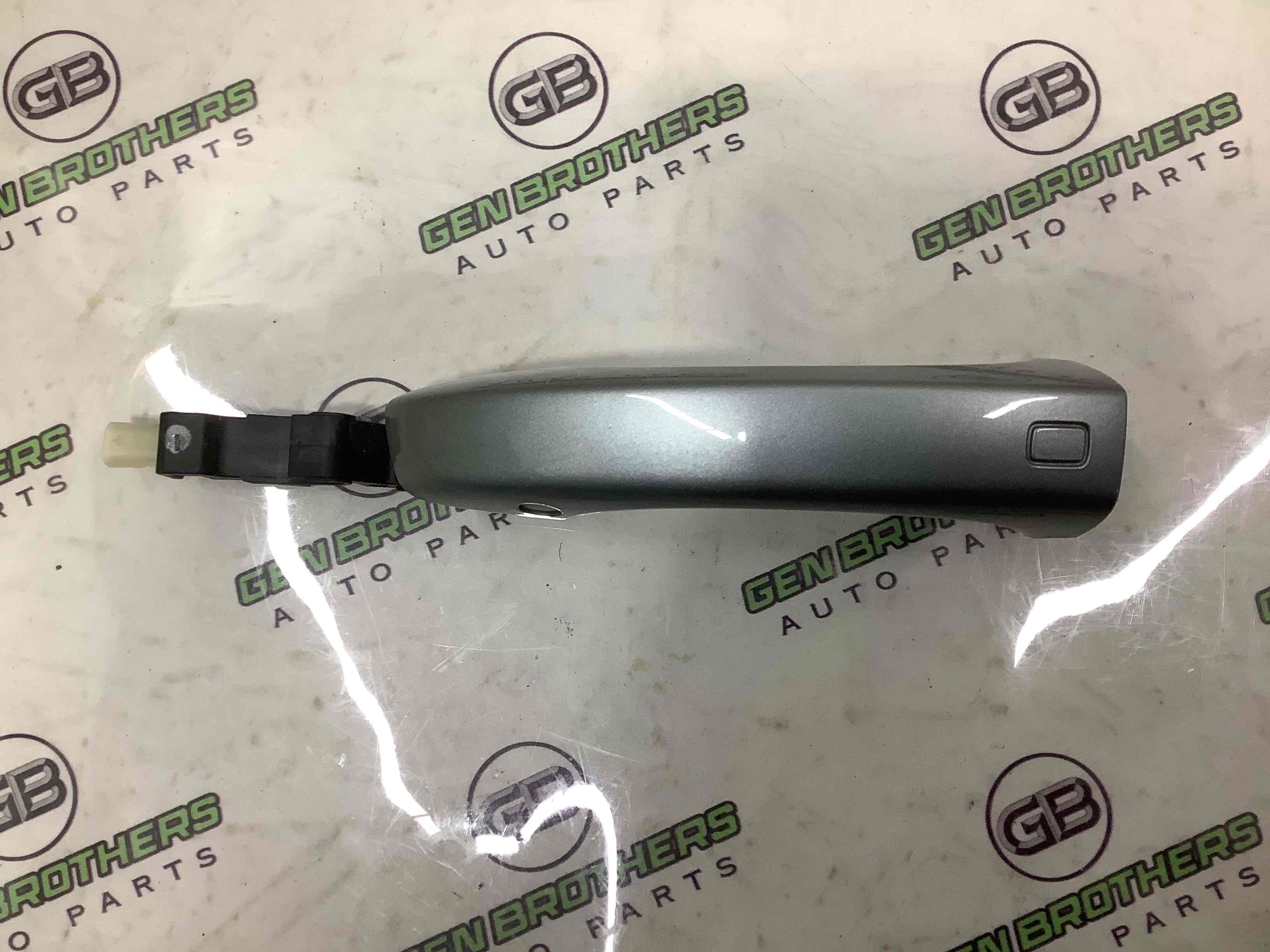 Ручка двери наружная