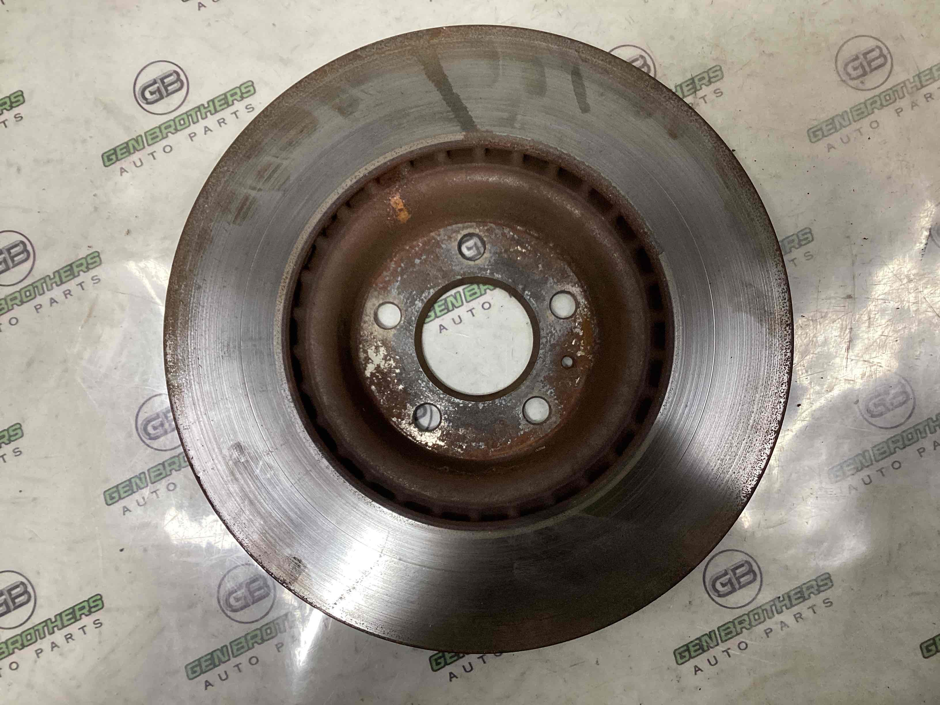 Тормозной диск передний