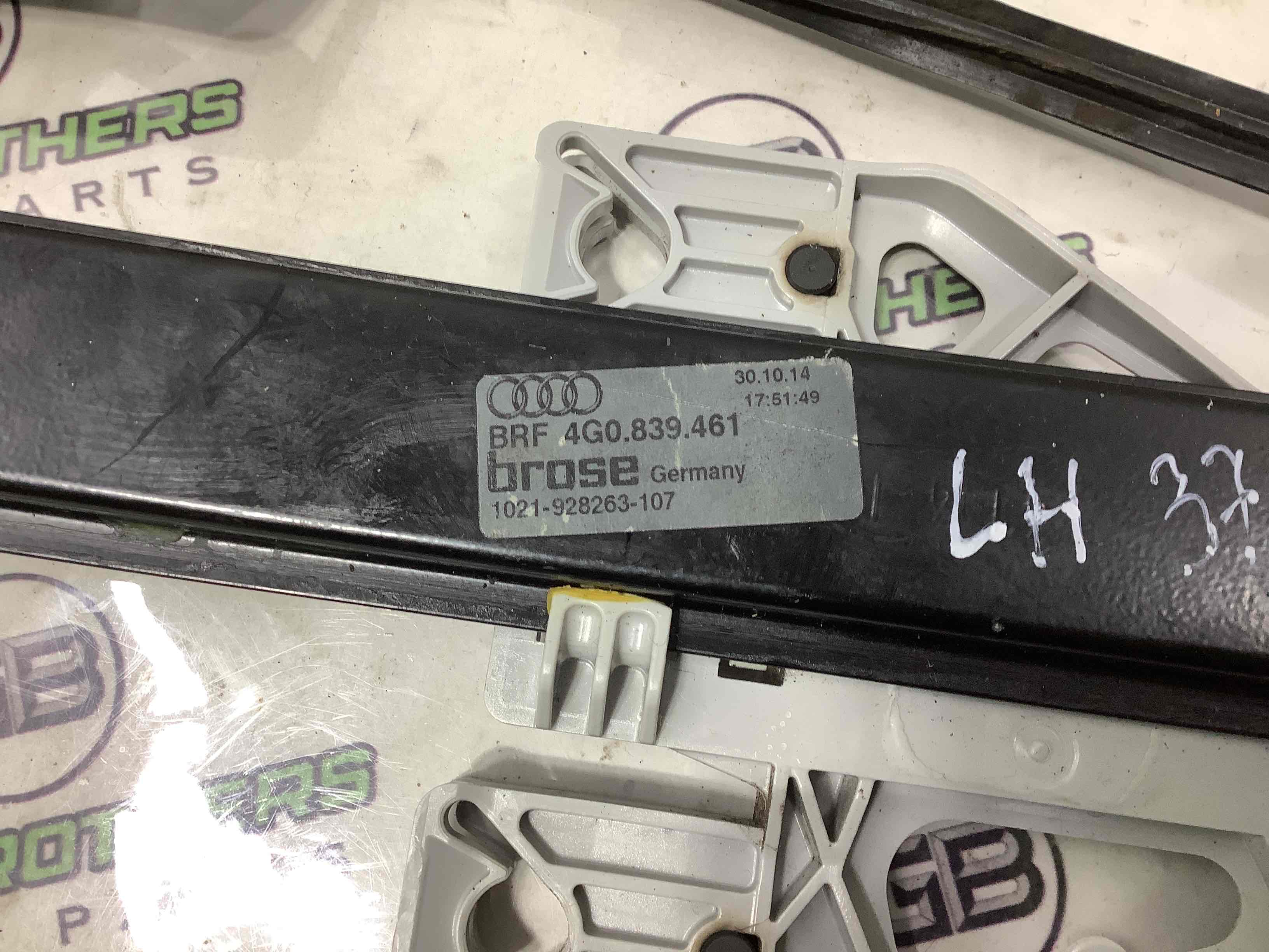 Стеклоподъемник задний левый