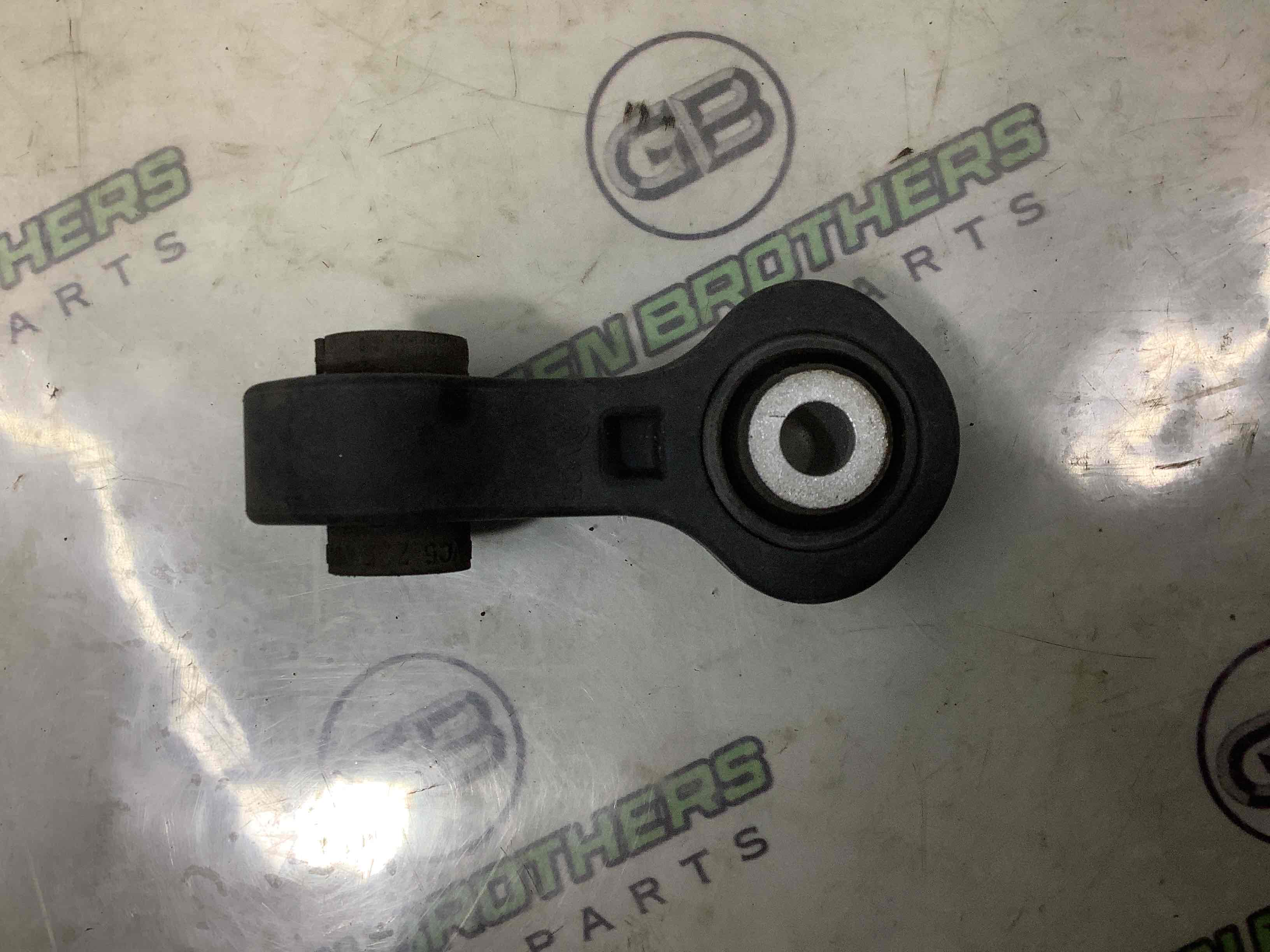 Стойка стабилизатора