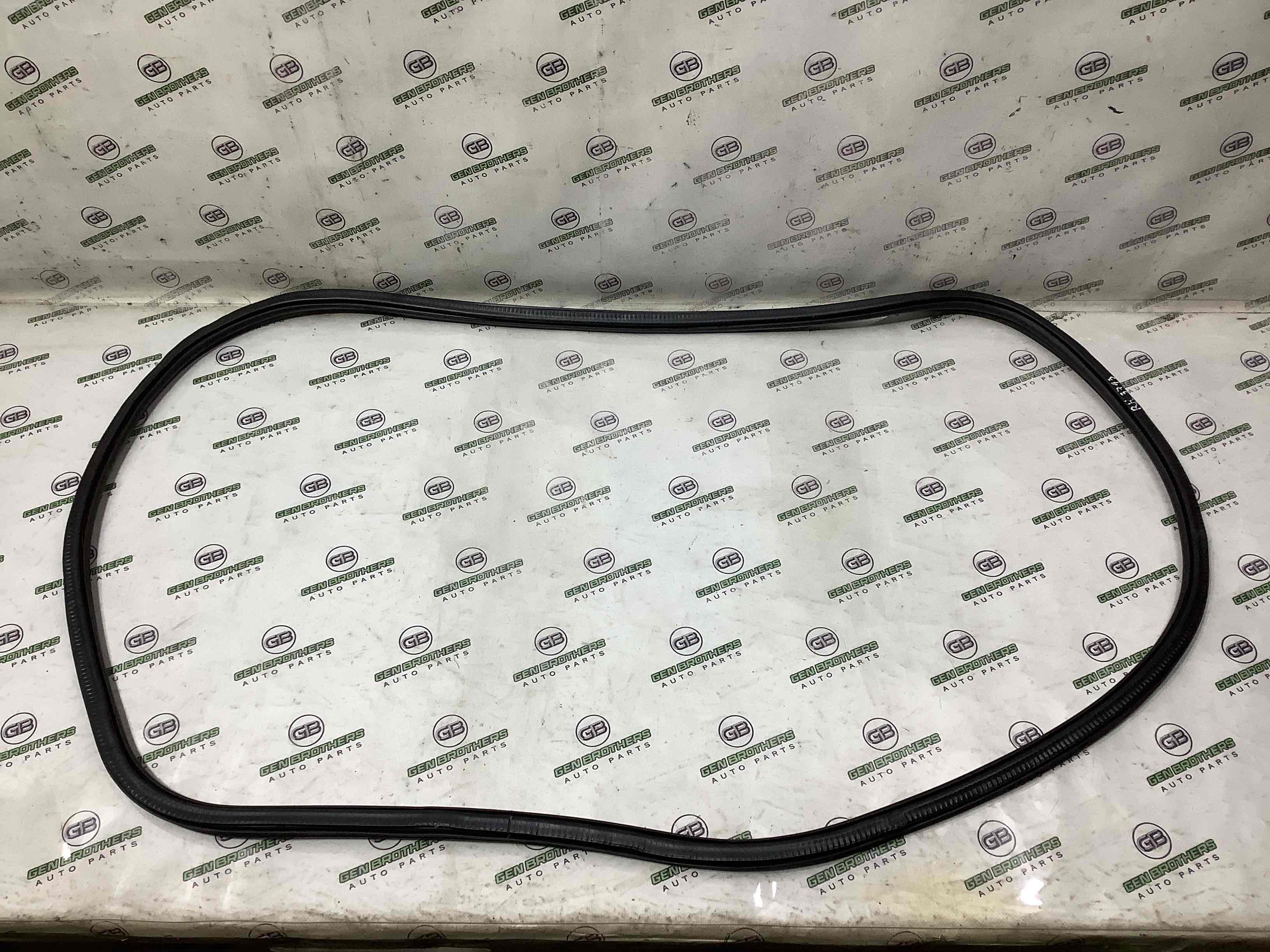 Уплотнитель стекла, двери