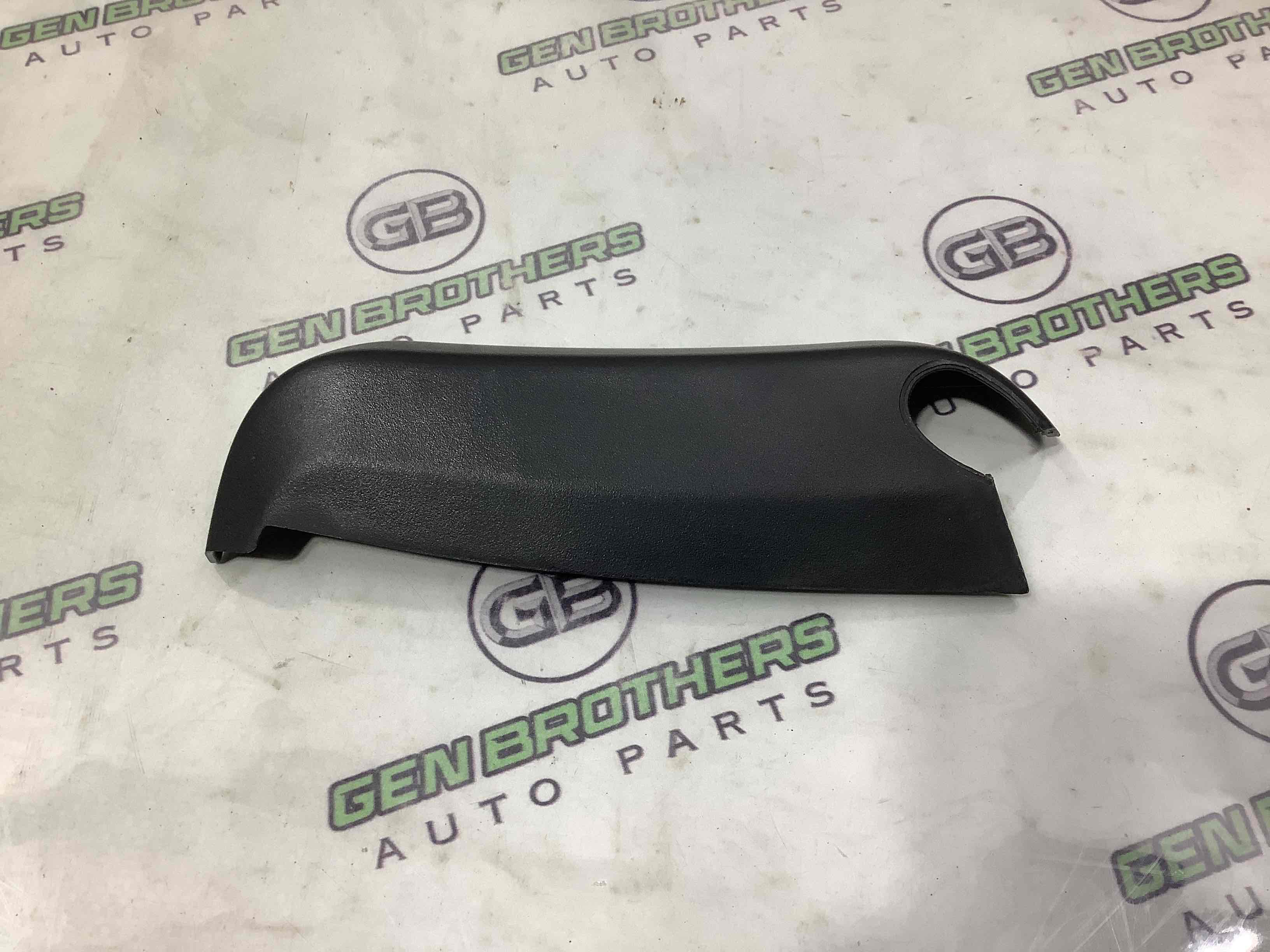 Накладка заднего фонаря