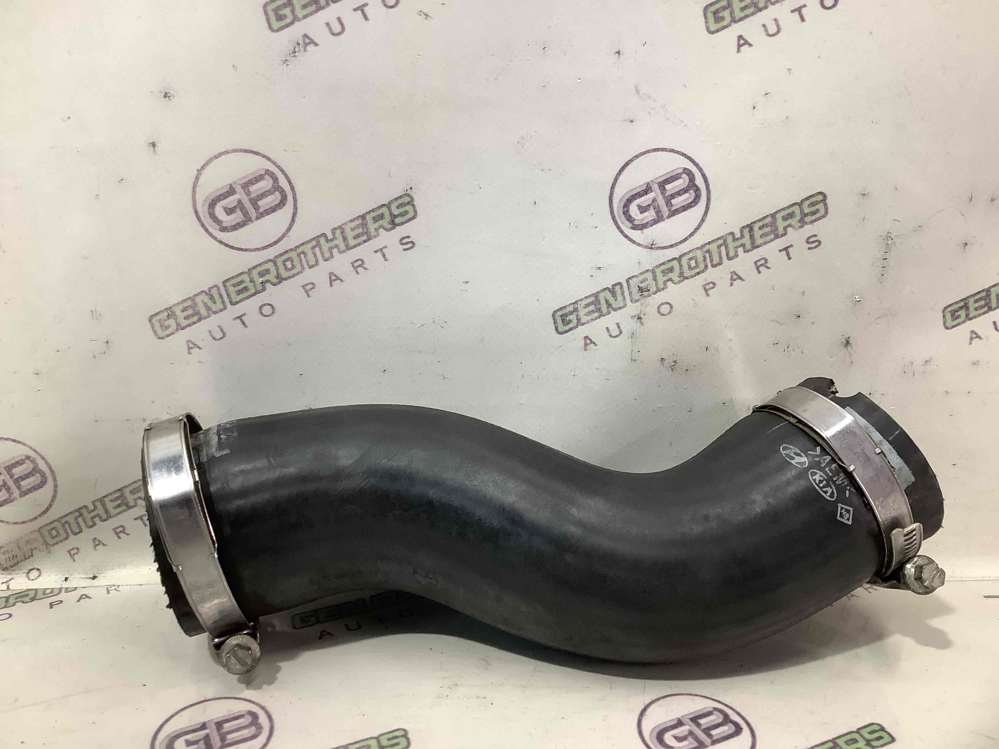 Патрубок інтеркулера