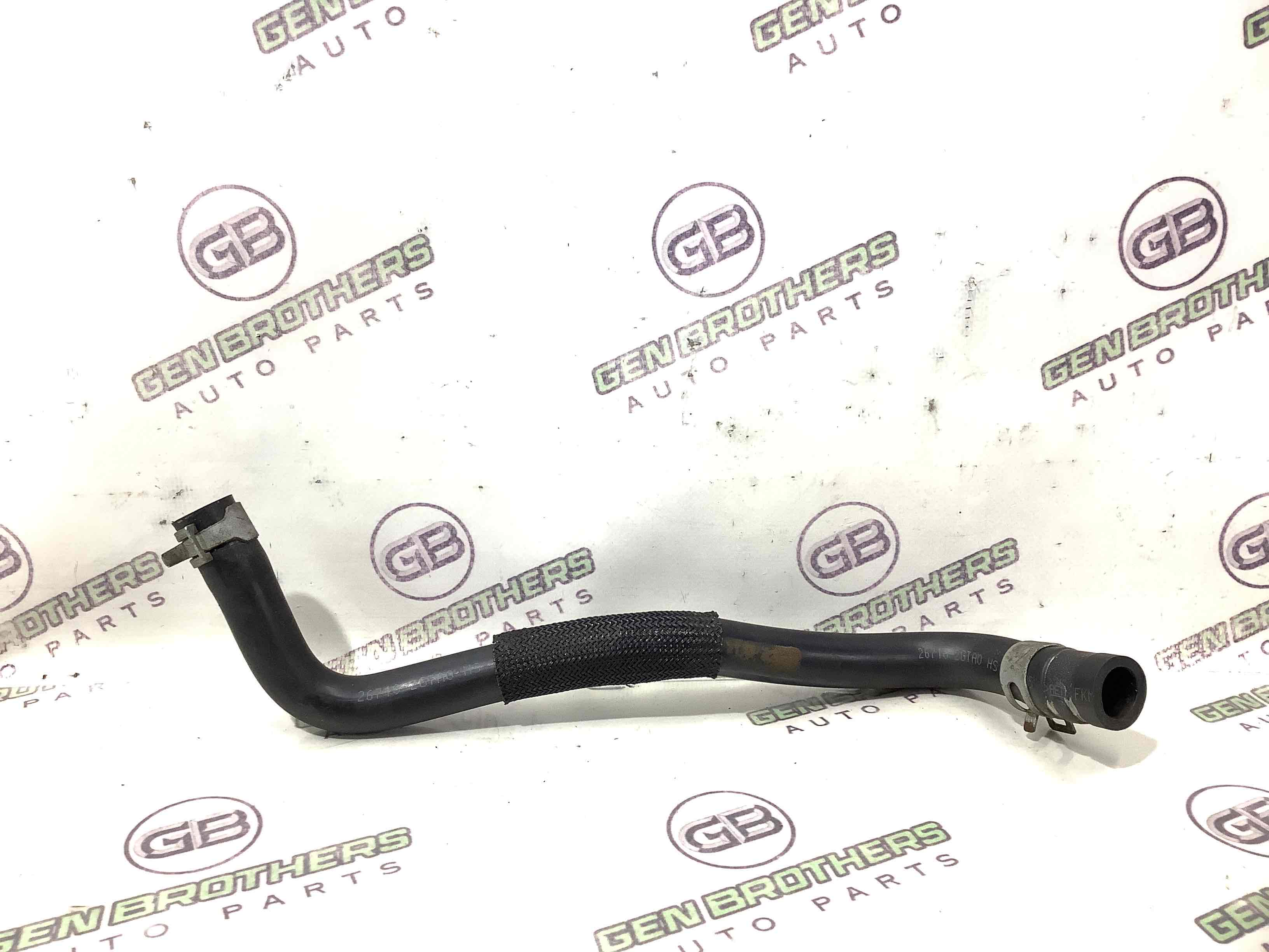 Патрубок трубопровід, шланг