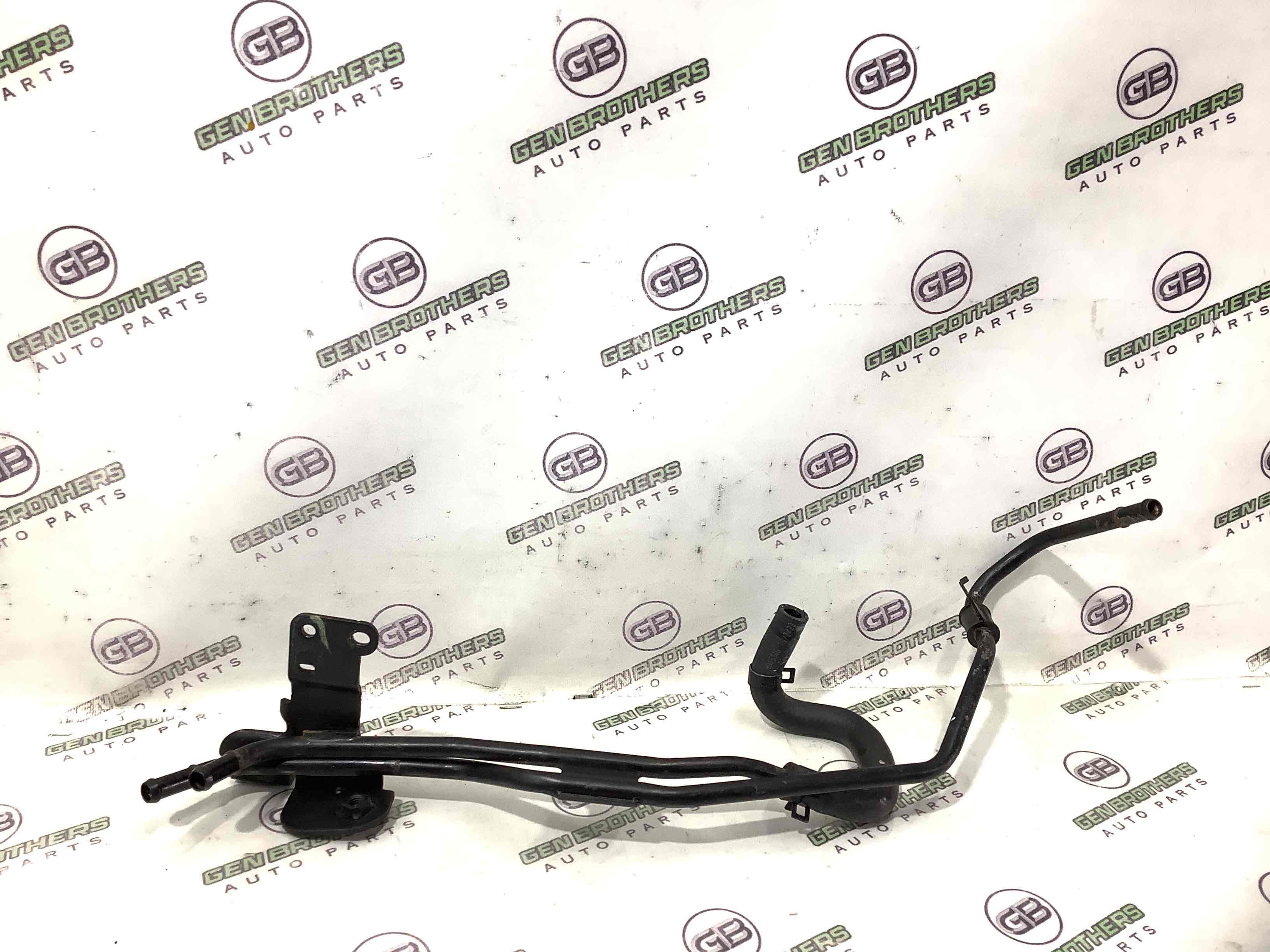 Патрубок трубопровід, шланг