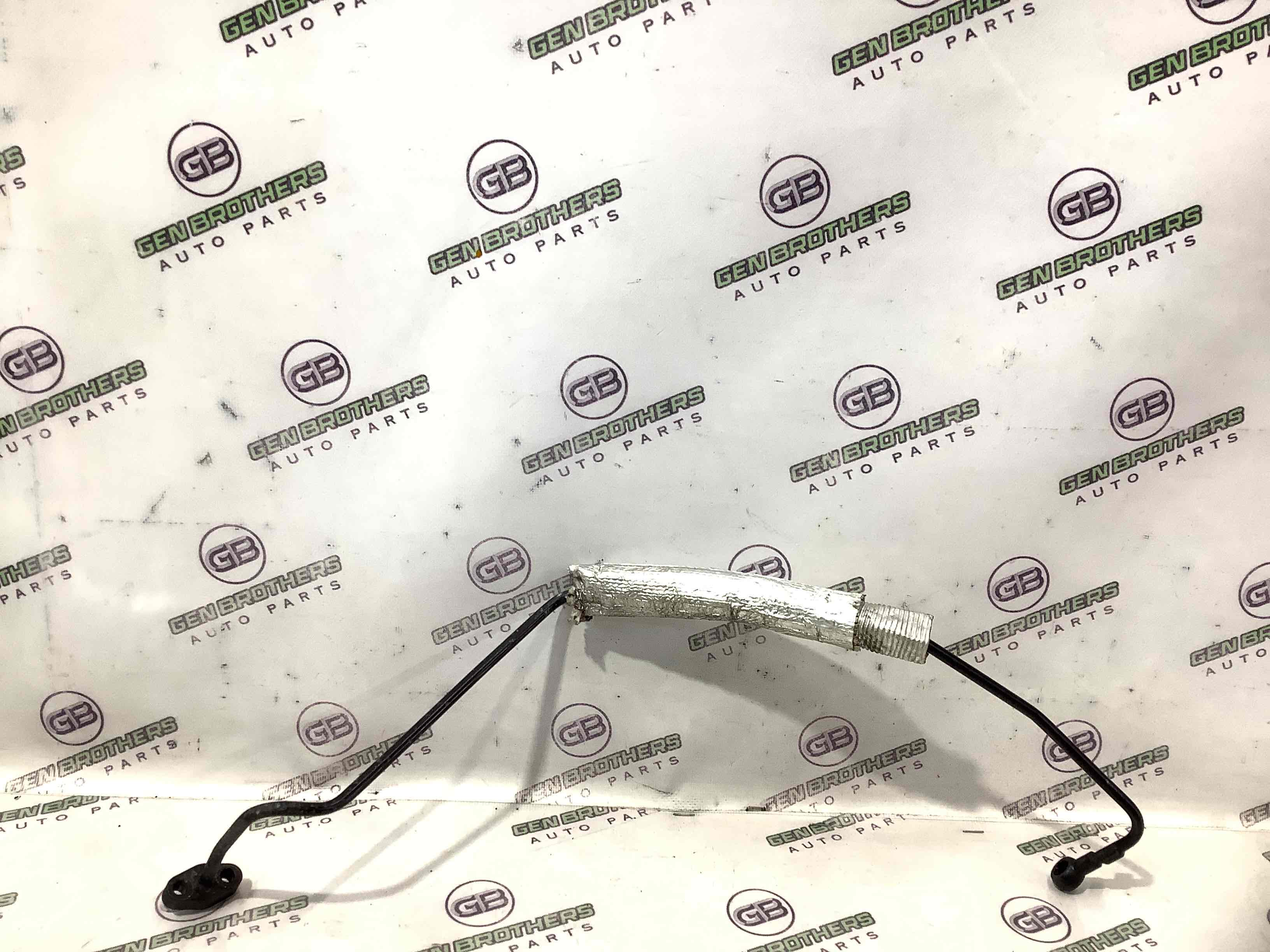 Патрубок трубопровід, шланг