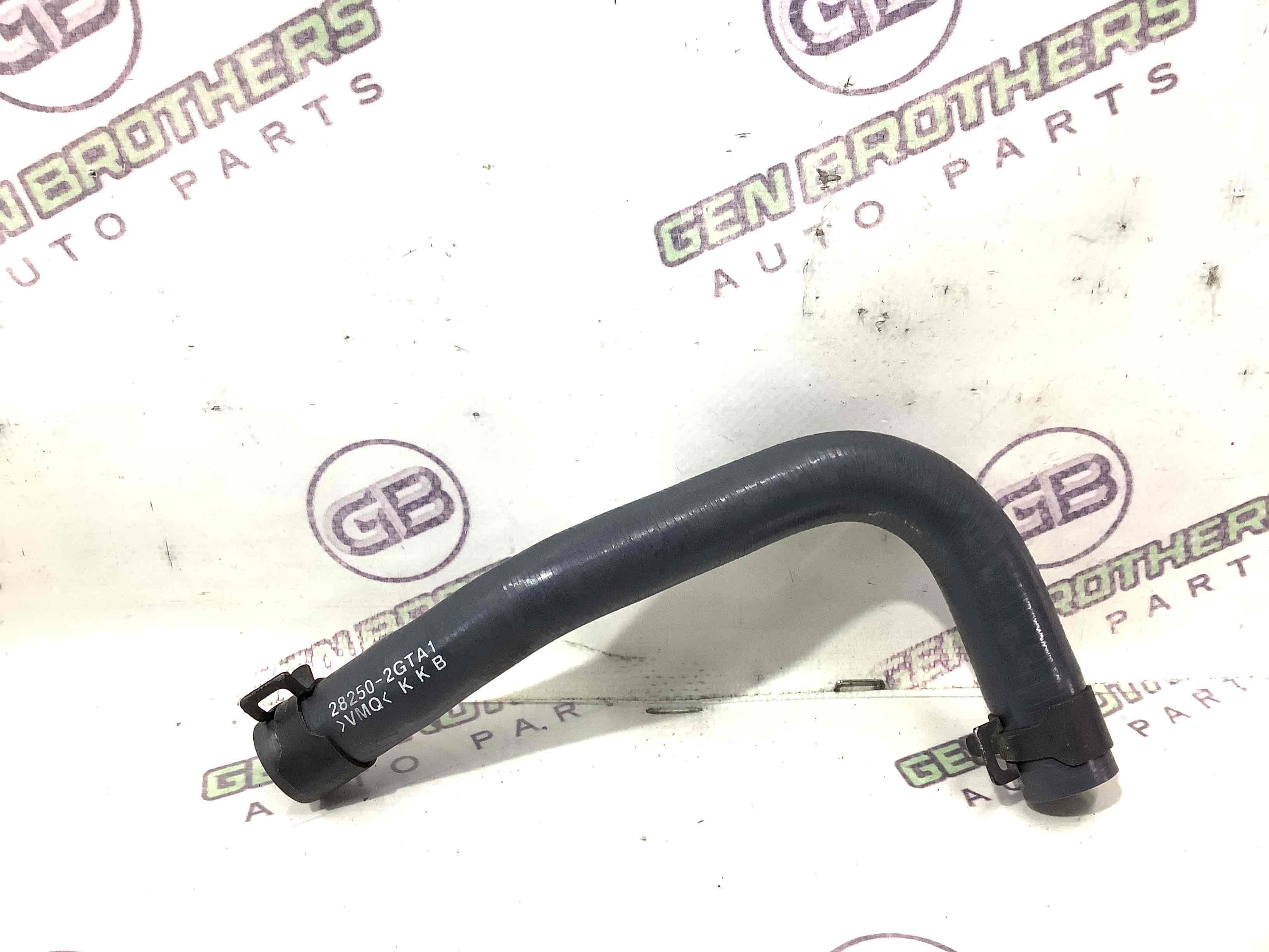 Патрубок трубопровід, шланг