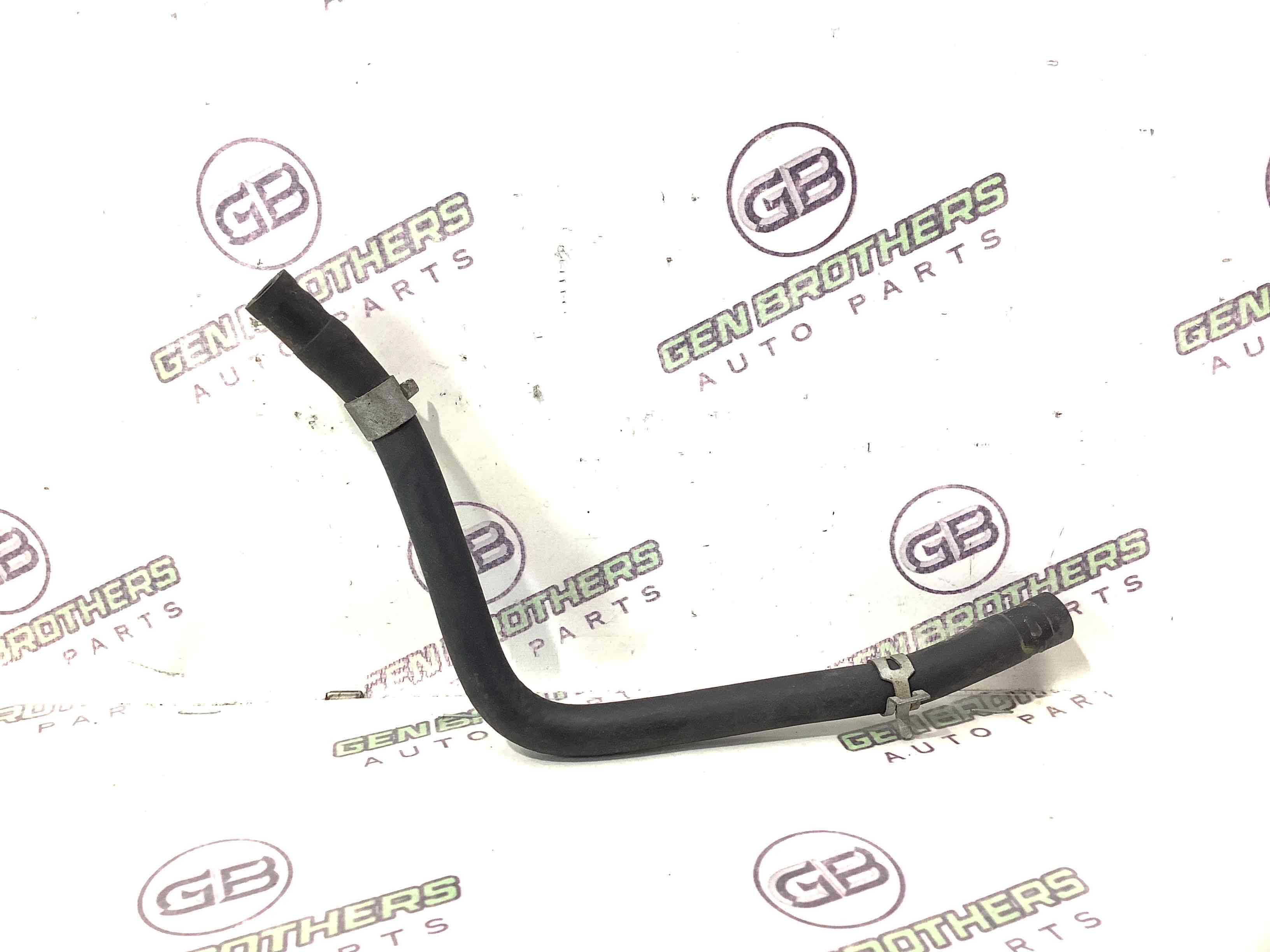 Патрубок трубопровід, шланг