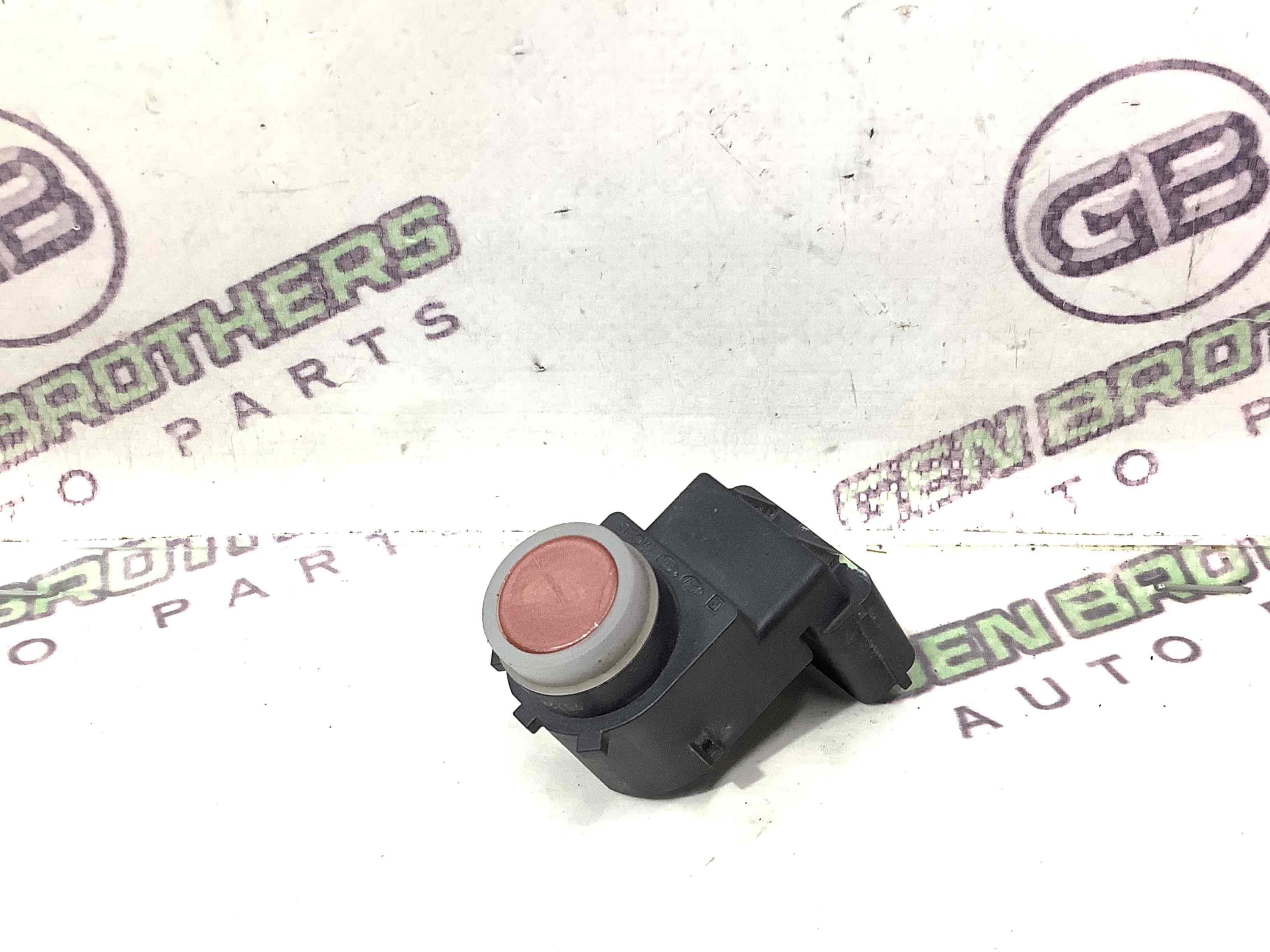 Парктроник, крепеж, корпус