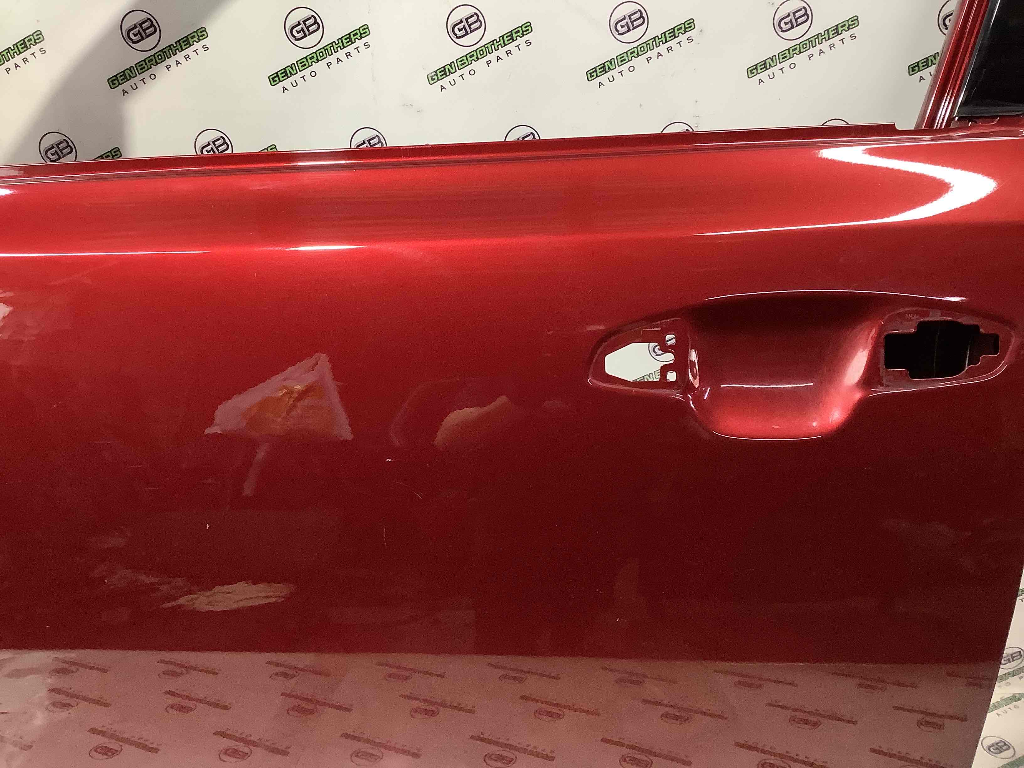 Дверь передняя левая