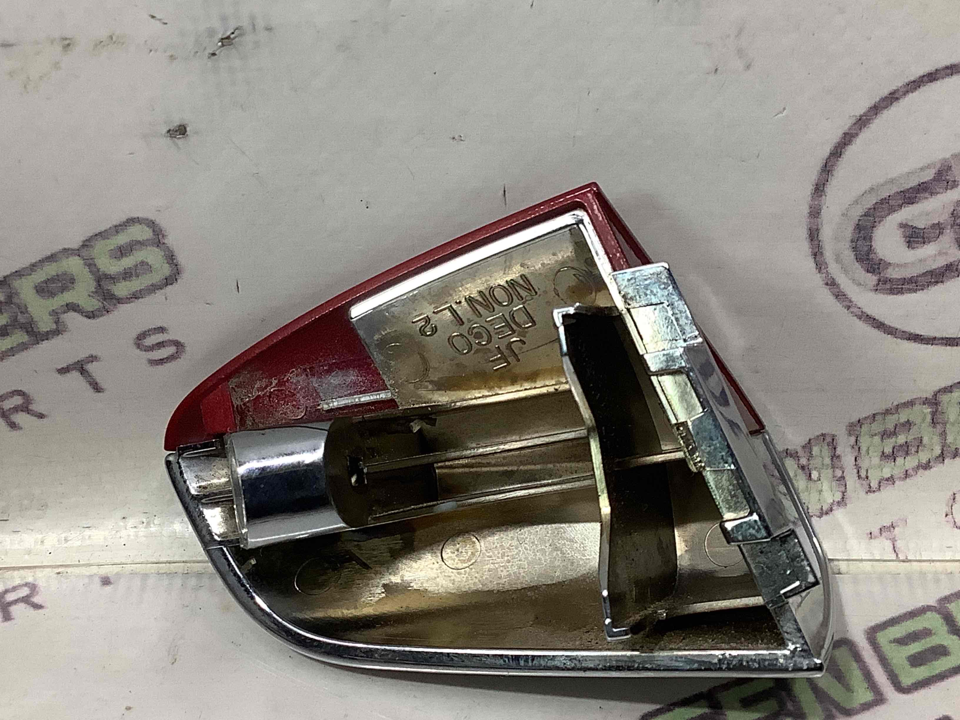 Заглушка ручки дверей