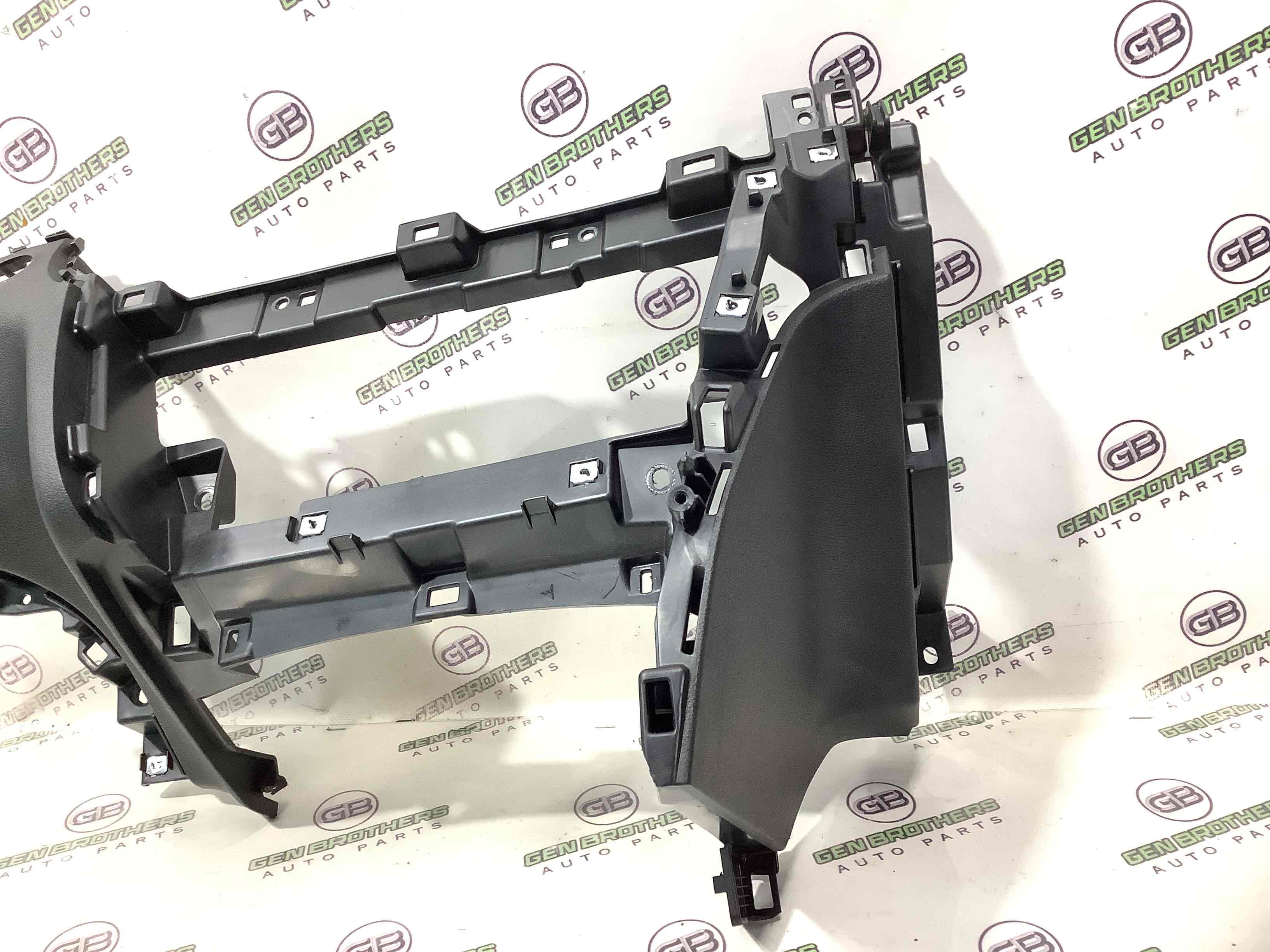 Оздоблення центральної консолі