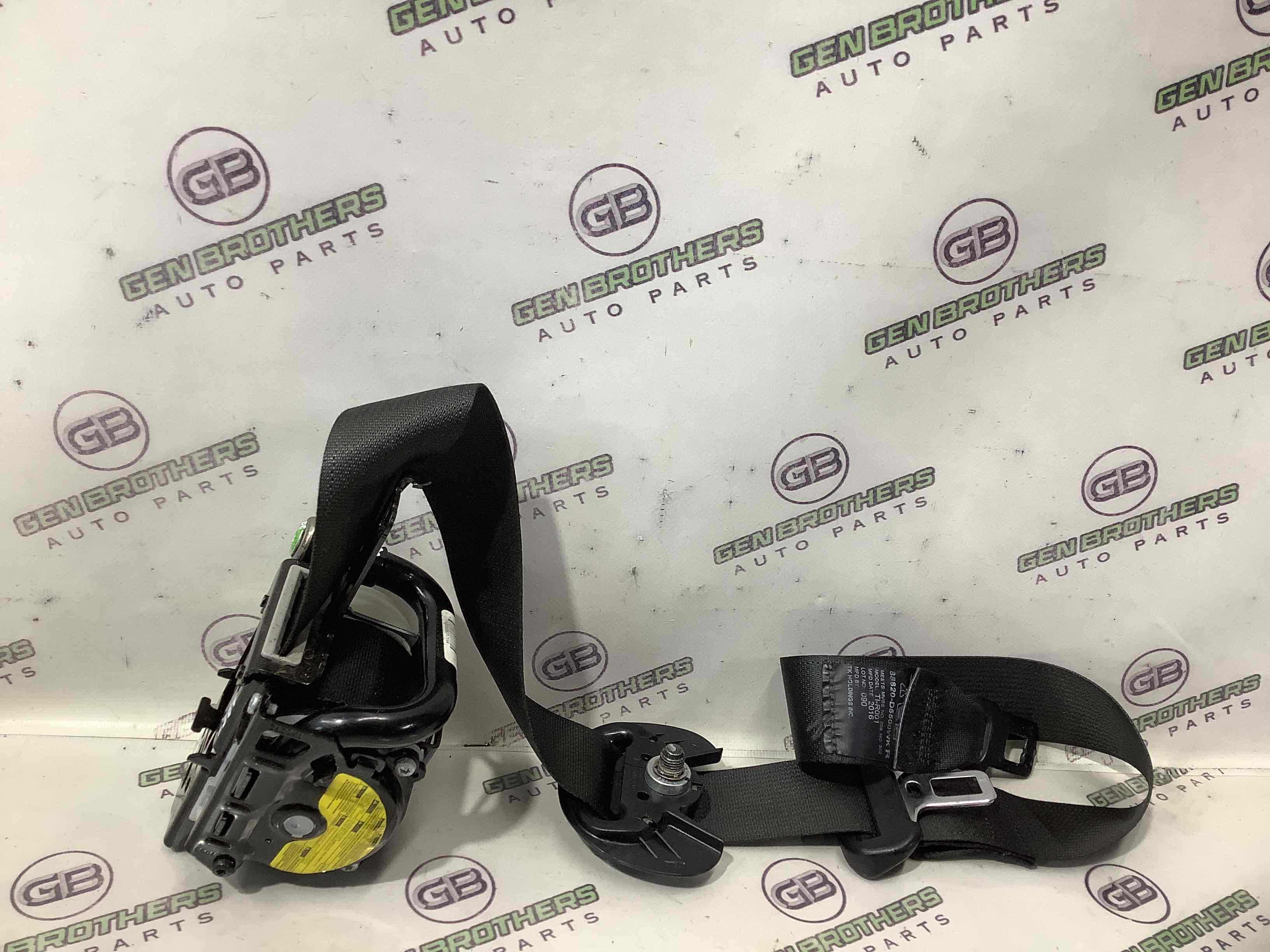 Ремень безопасности