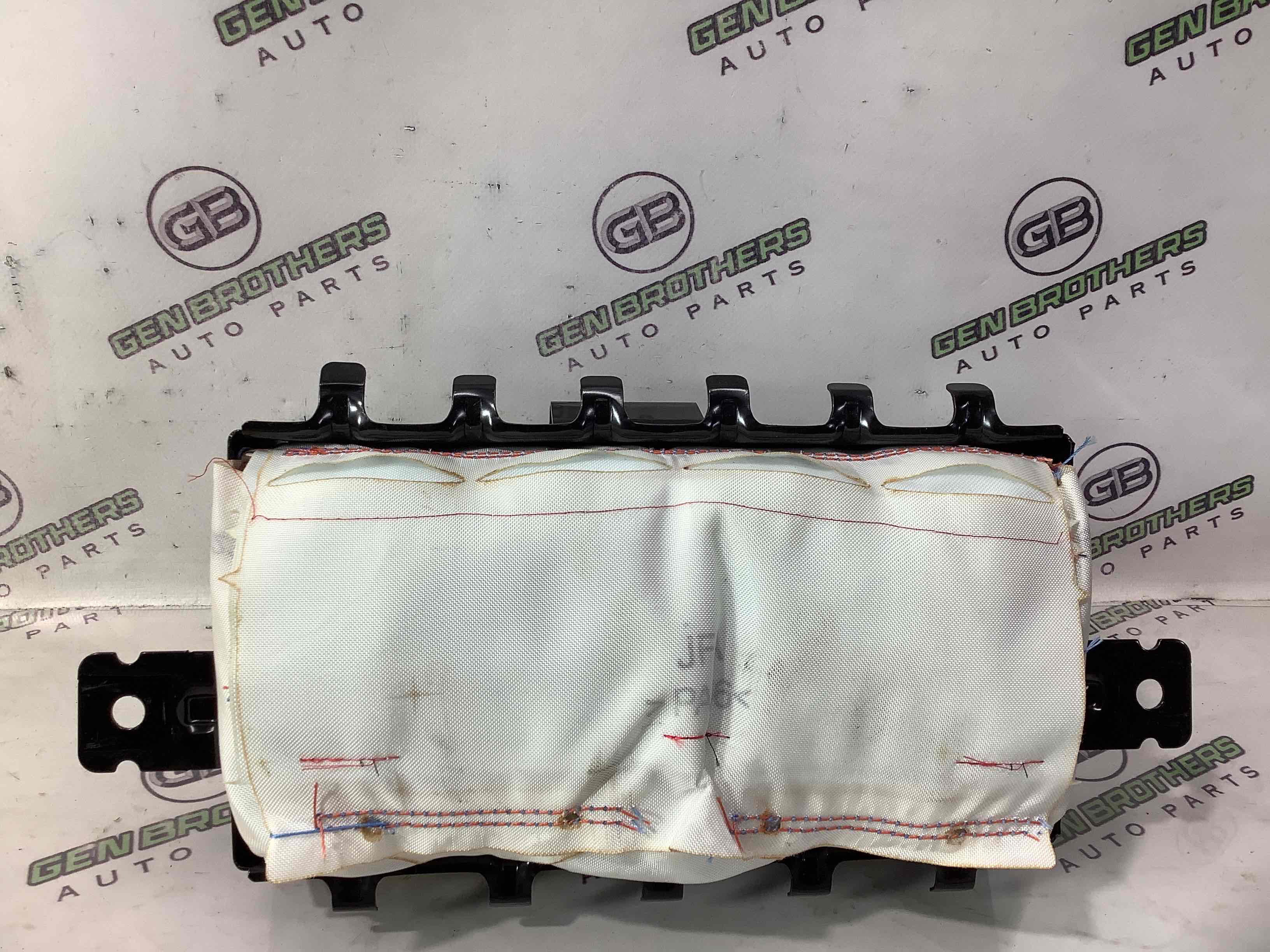 Подушка безпеки пасажира торпедо