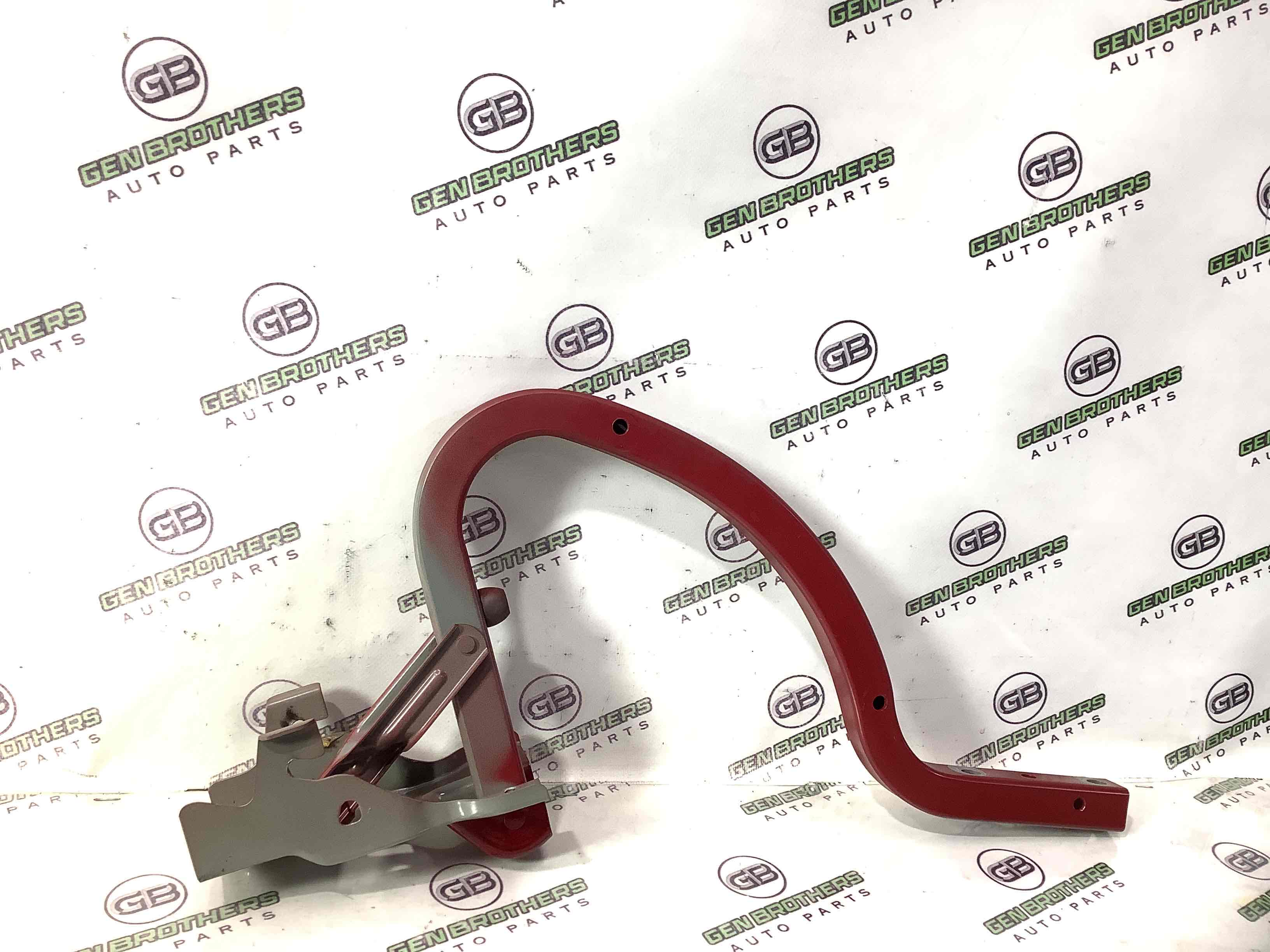 Петля кришки багажника, двері багажника