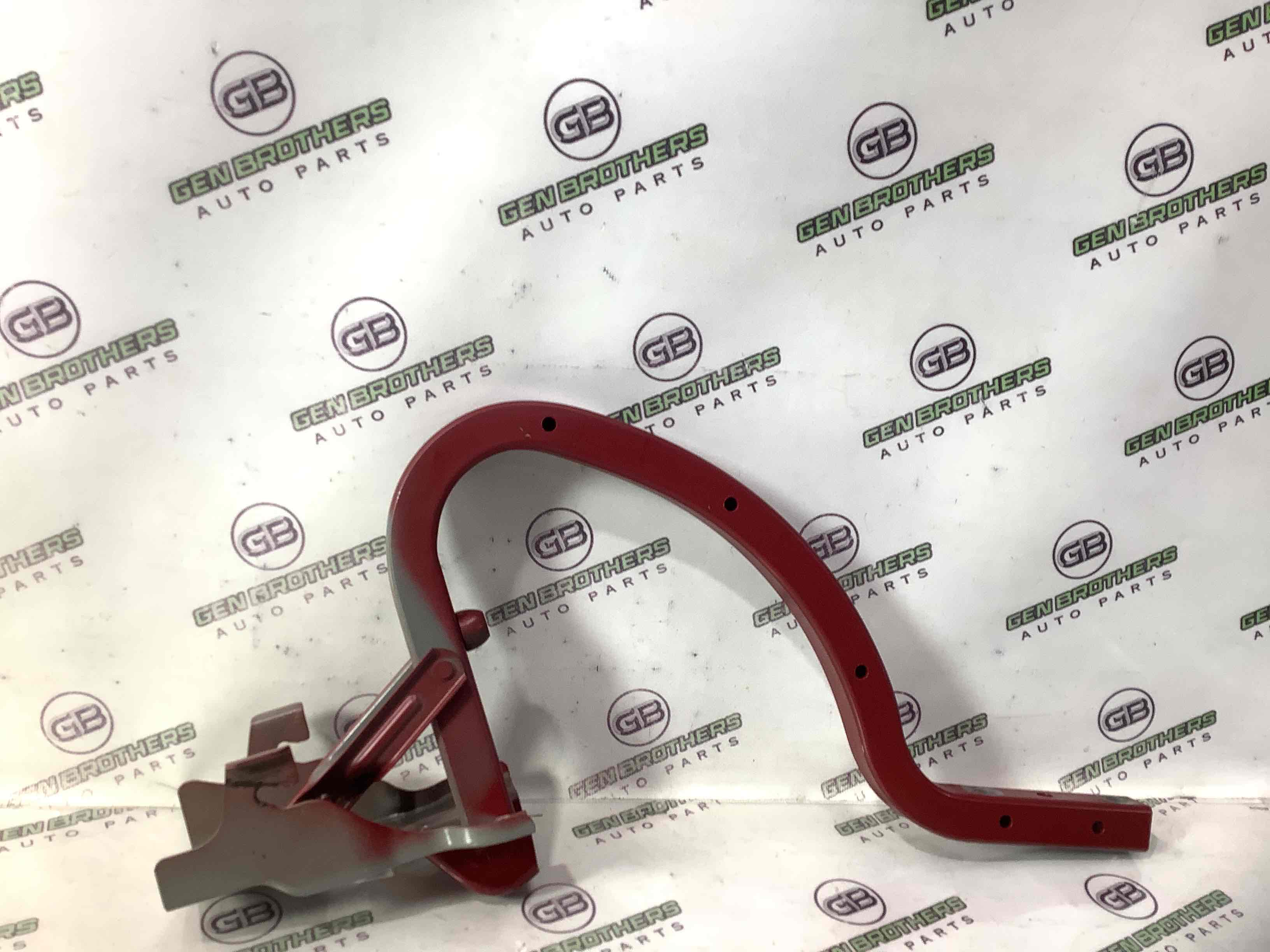 Петля кришки багажника, двері багажника