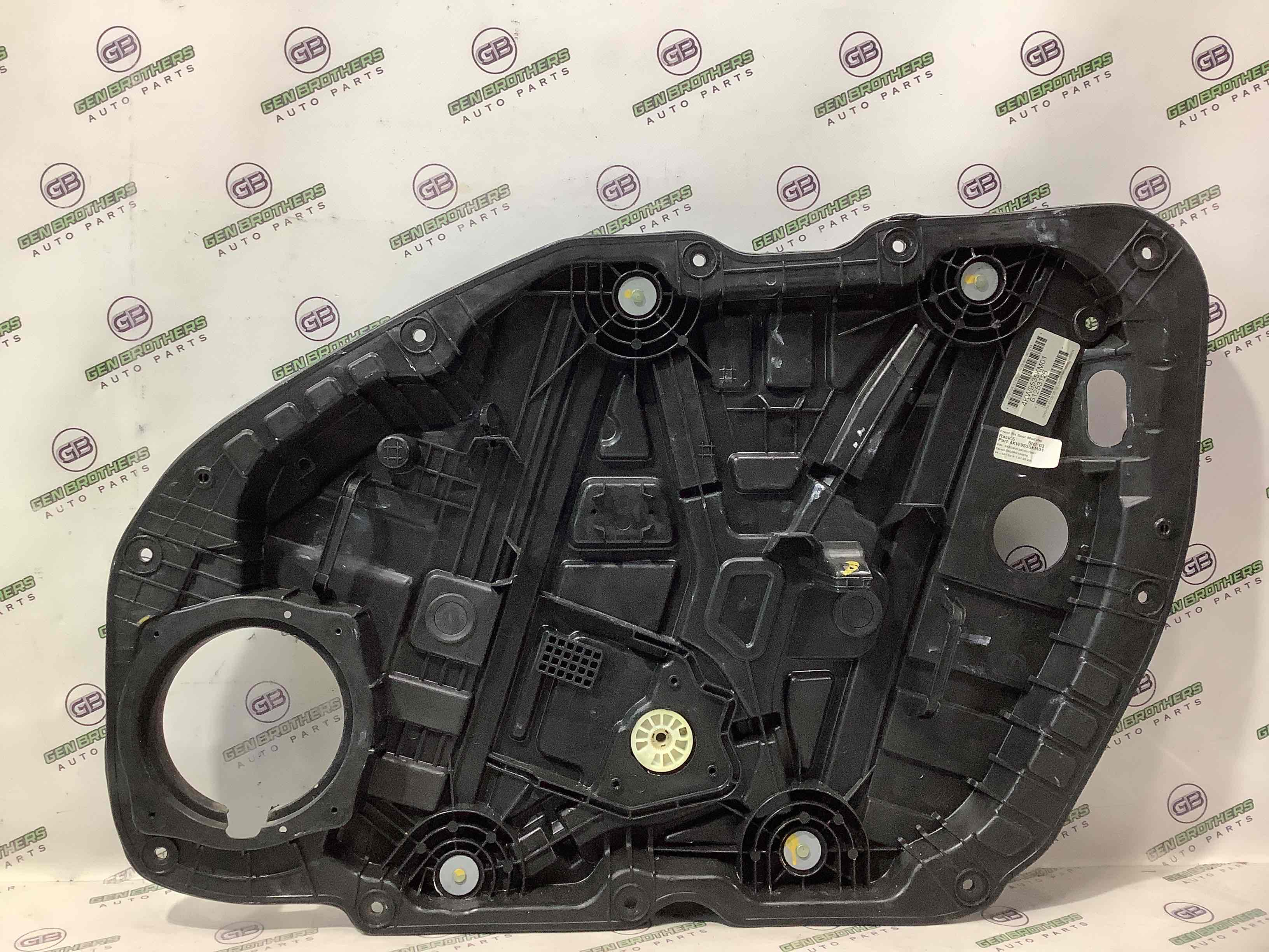 Склопідйомник передній правий