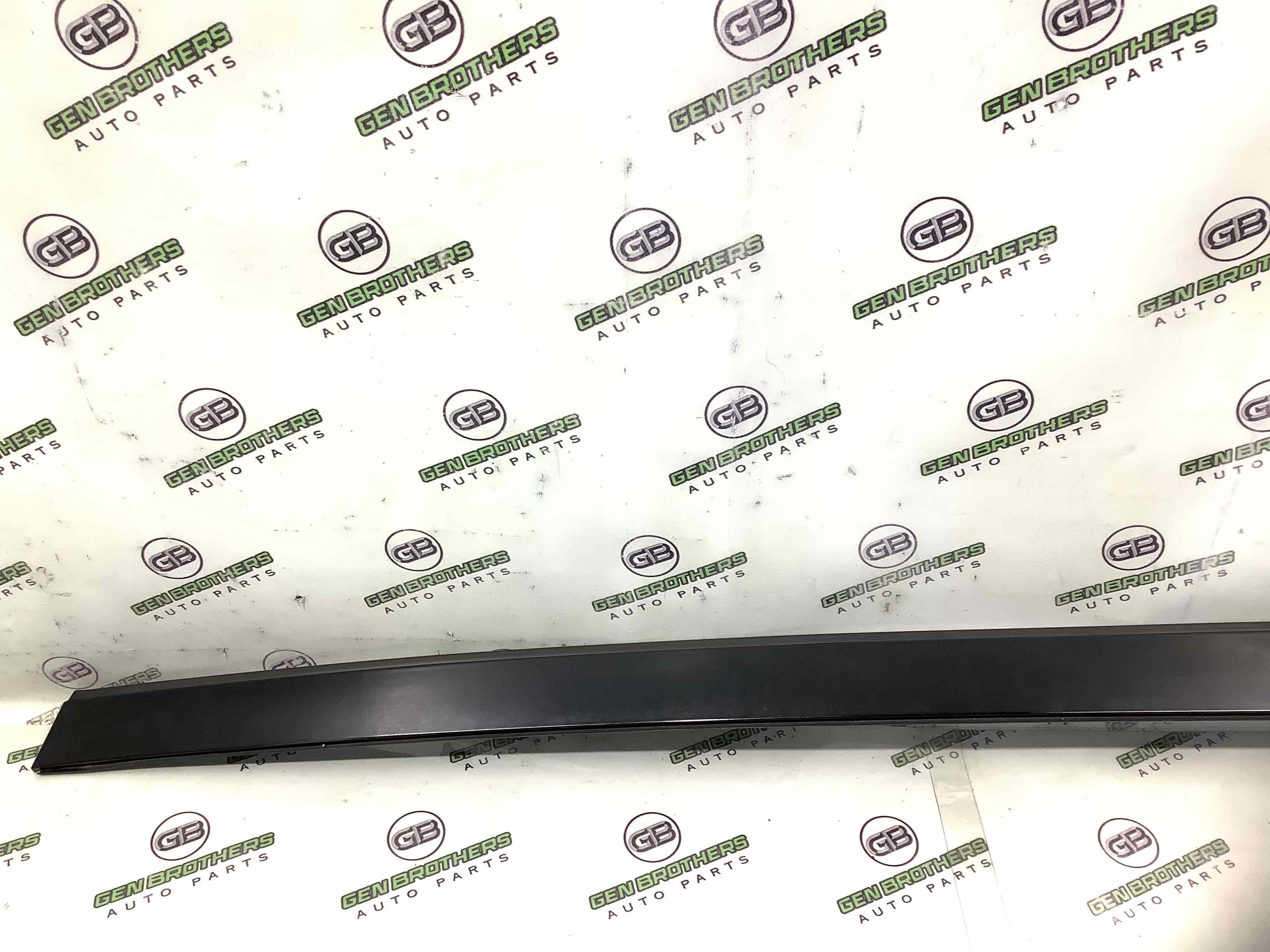 Молдинг даху, рейлінг на дах, накладки