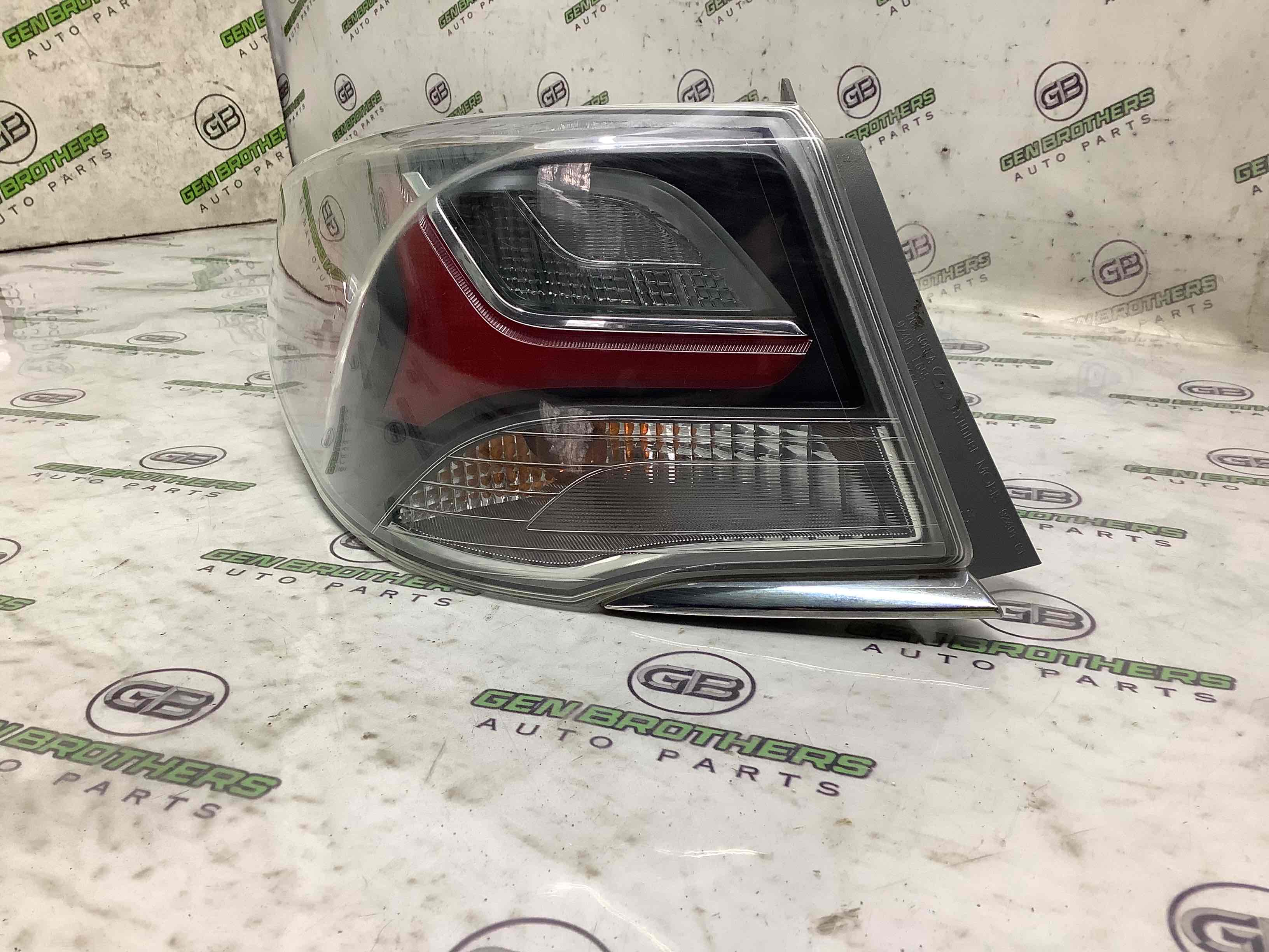 Ліхтар задній лівий