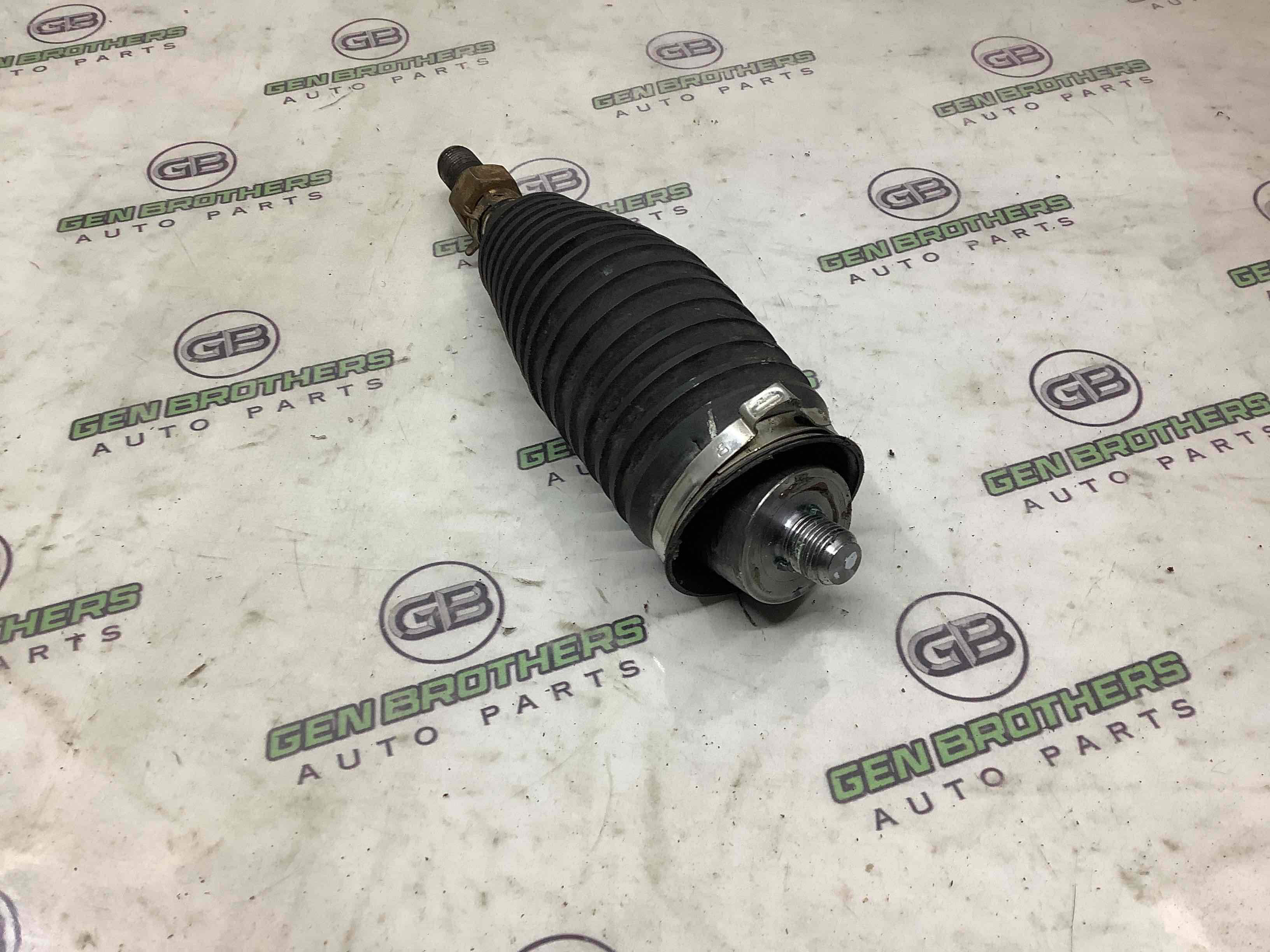 Тяга рульова, наконечник