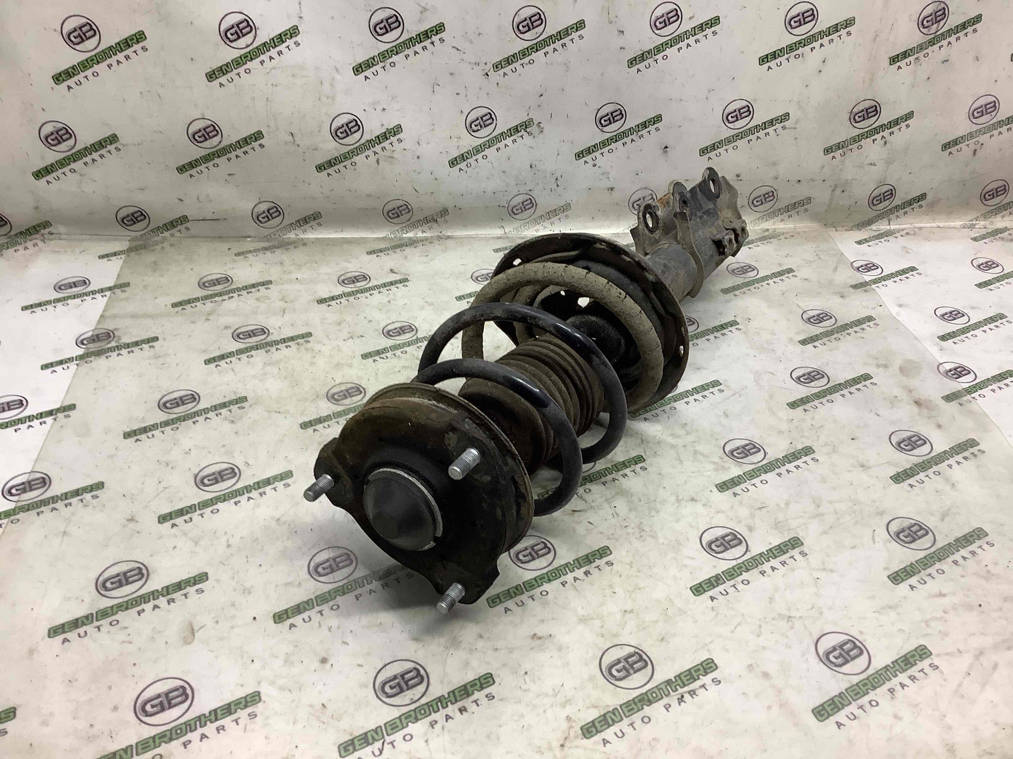 Амортизатор передній правий