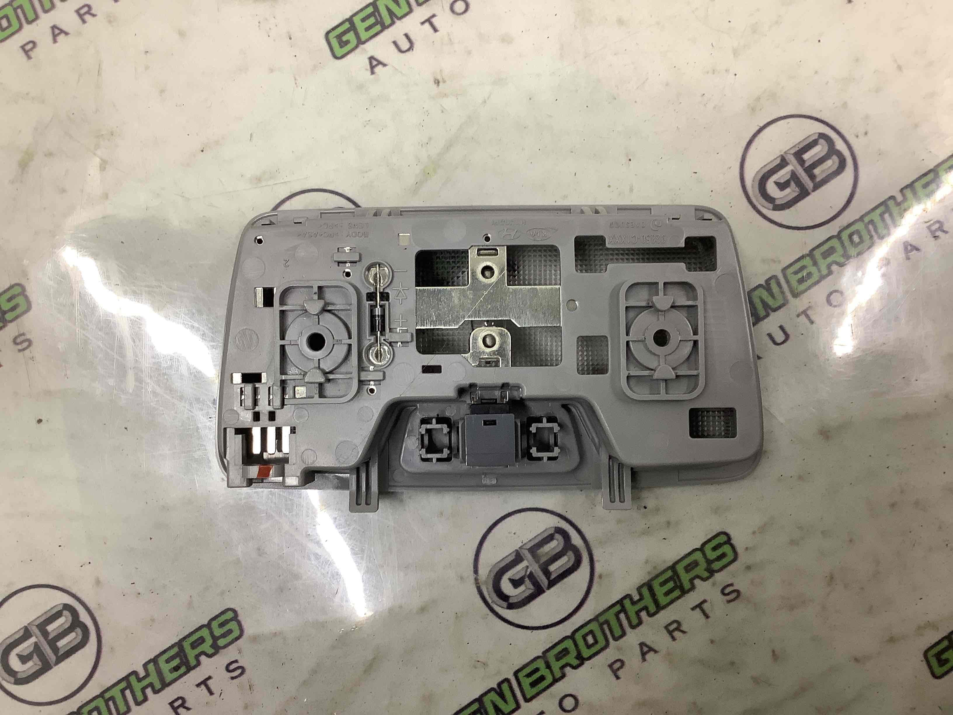 Ліхтар салонний, плафон