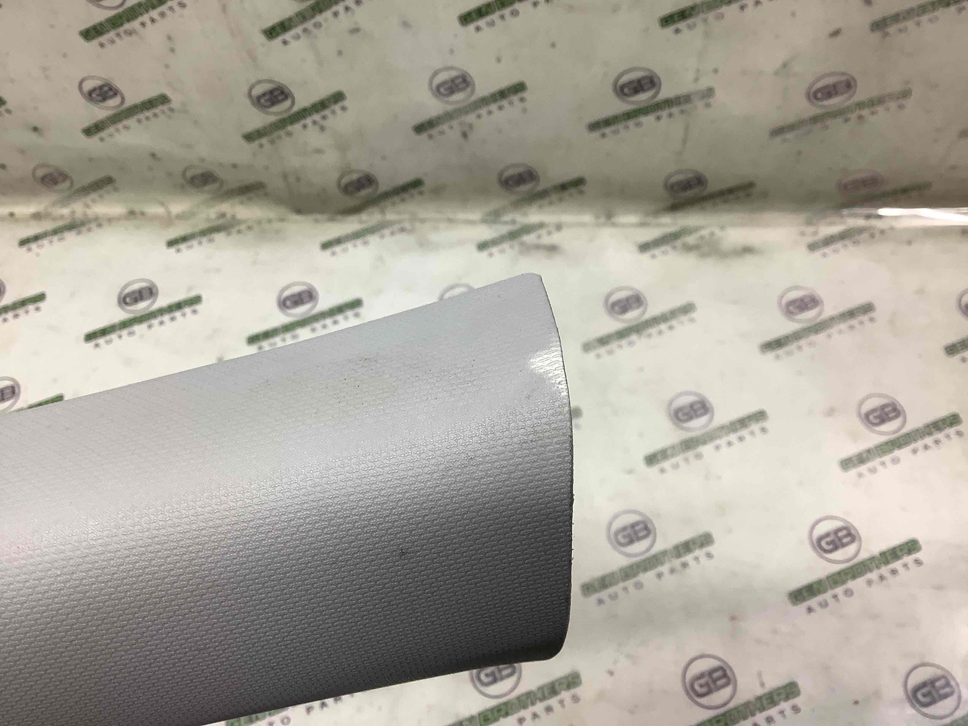 Обшивка передньої стійки ліва