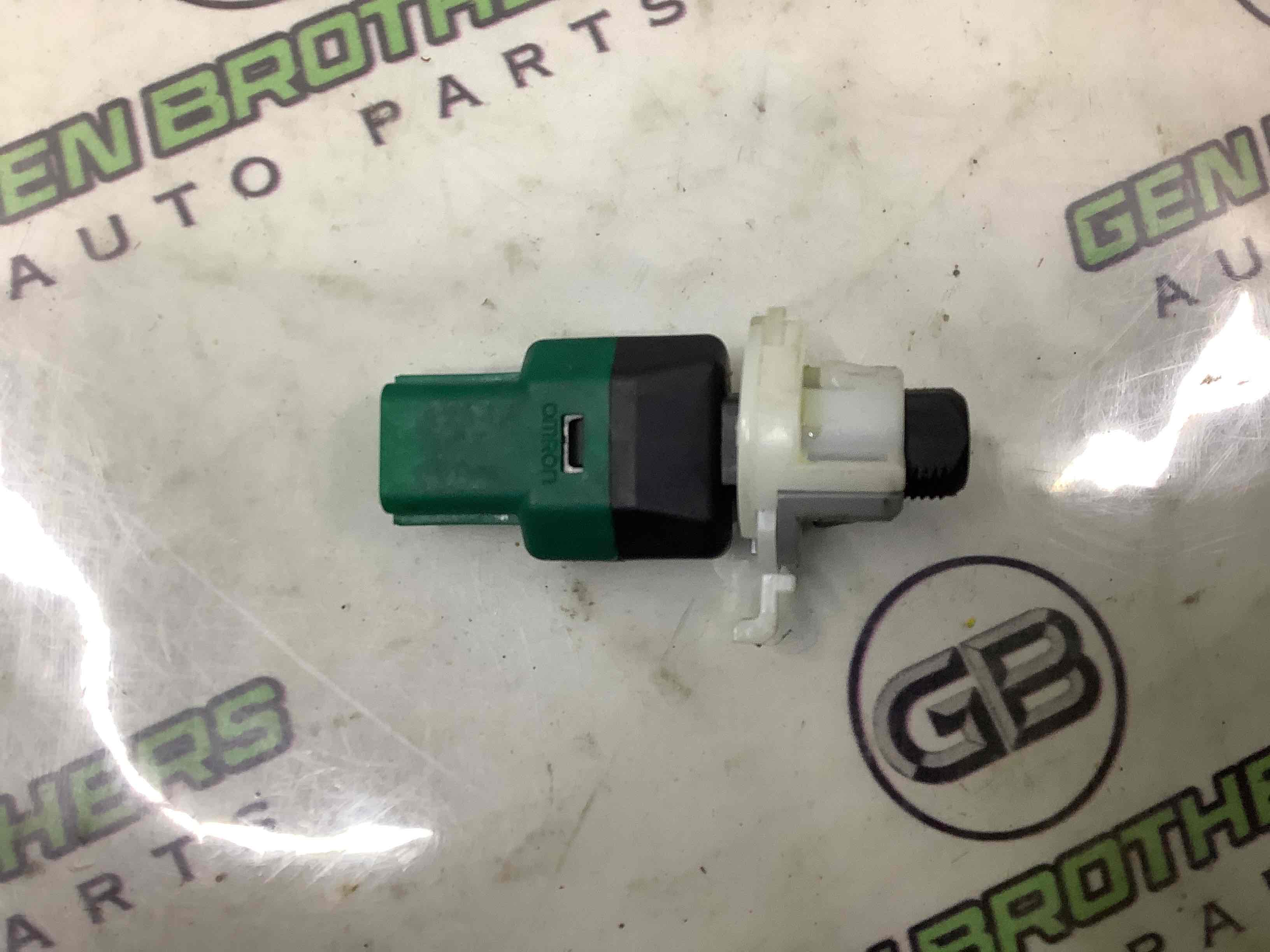 Датчик педалі гальма