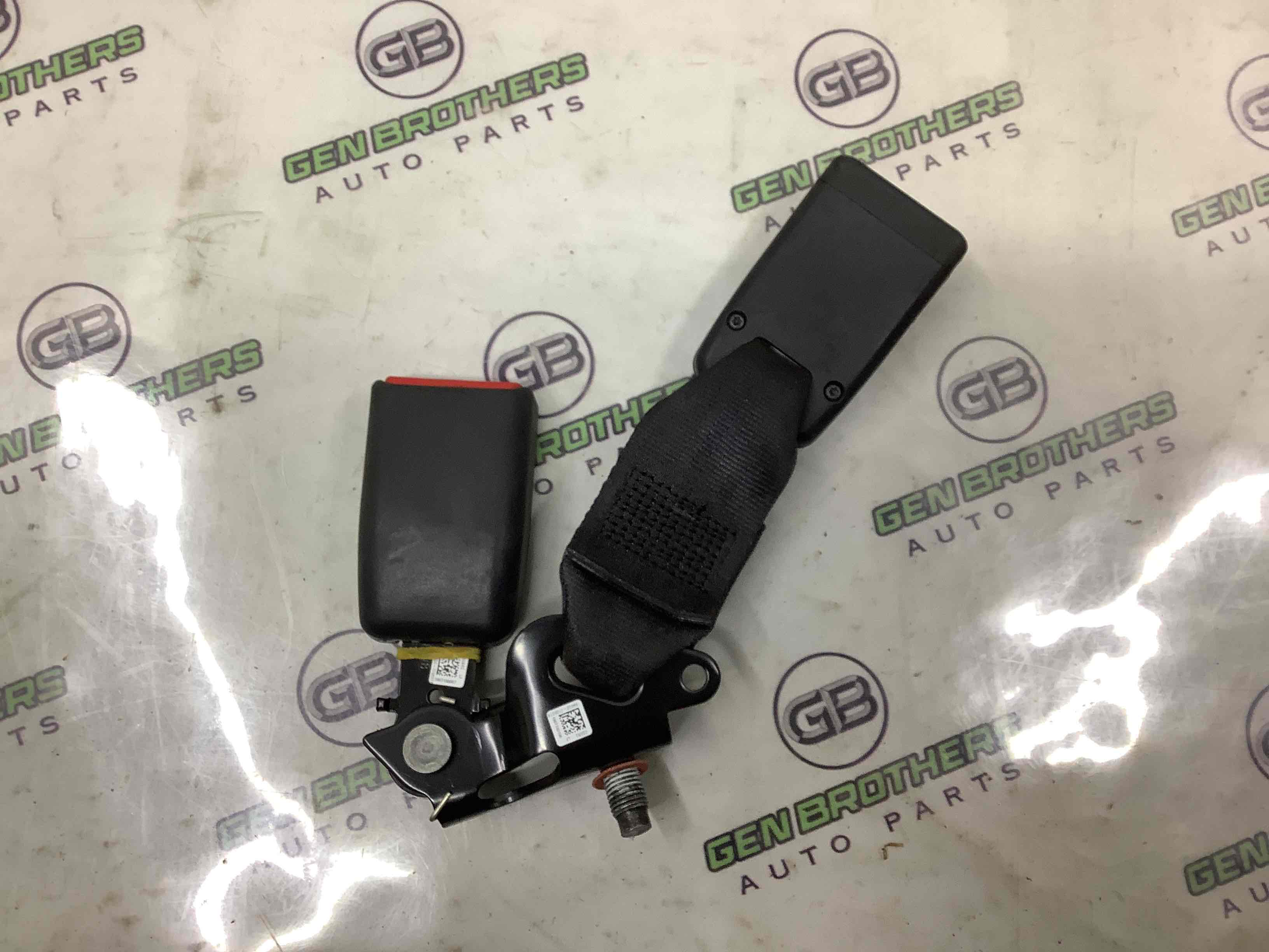 Замок ременя безпеки