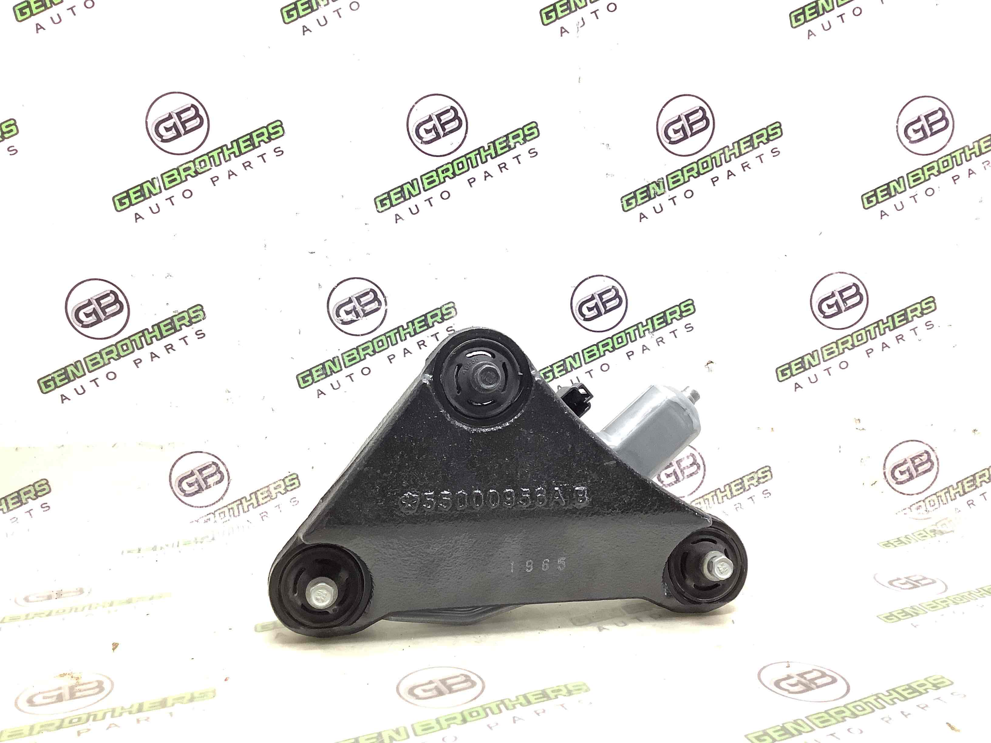 Моторчик склоочисника