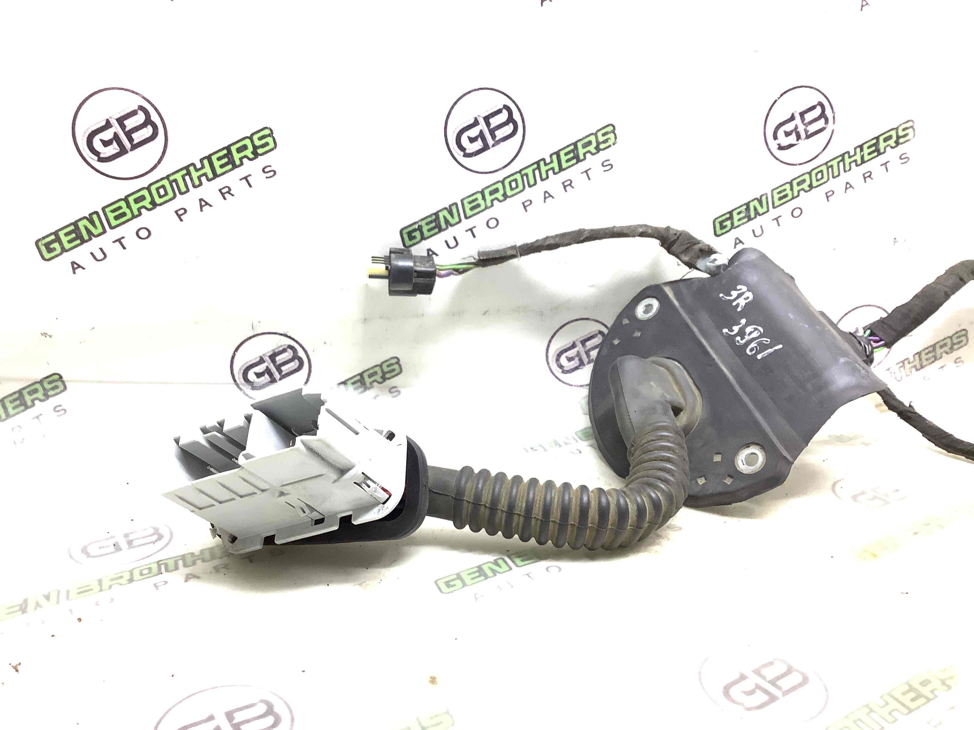 Електропроводка дверей, кришки багажника коса