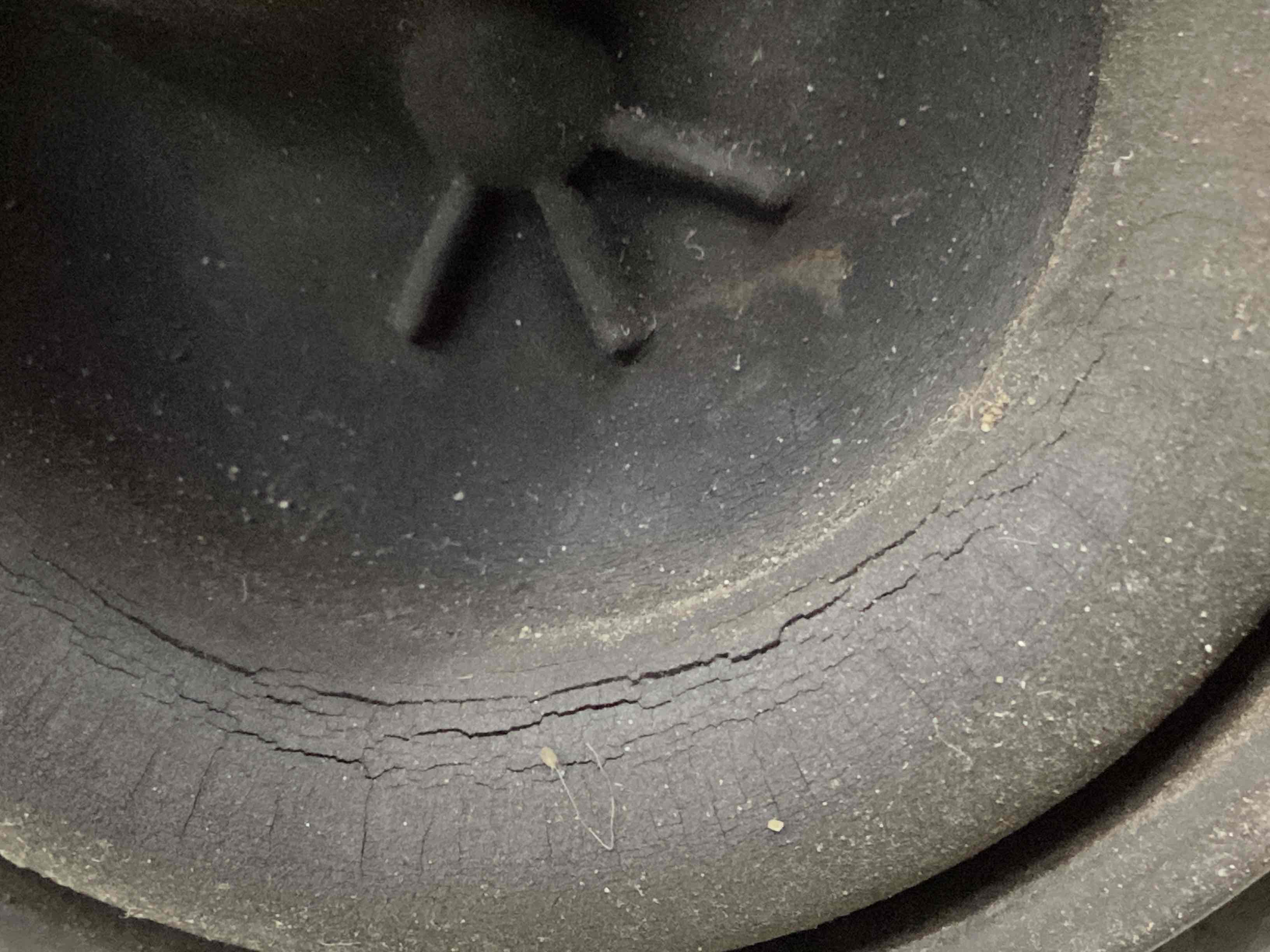 Подушка кріплення двигуна