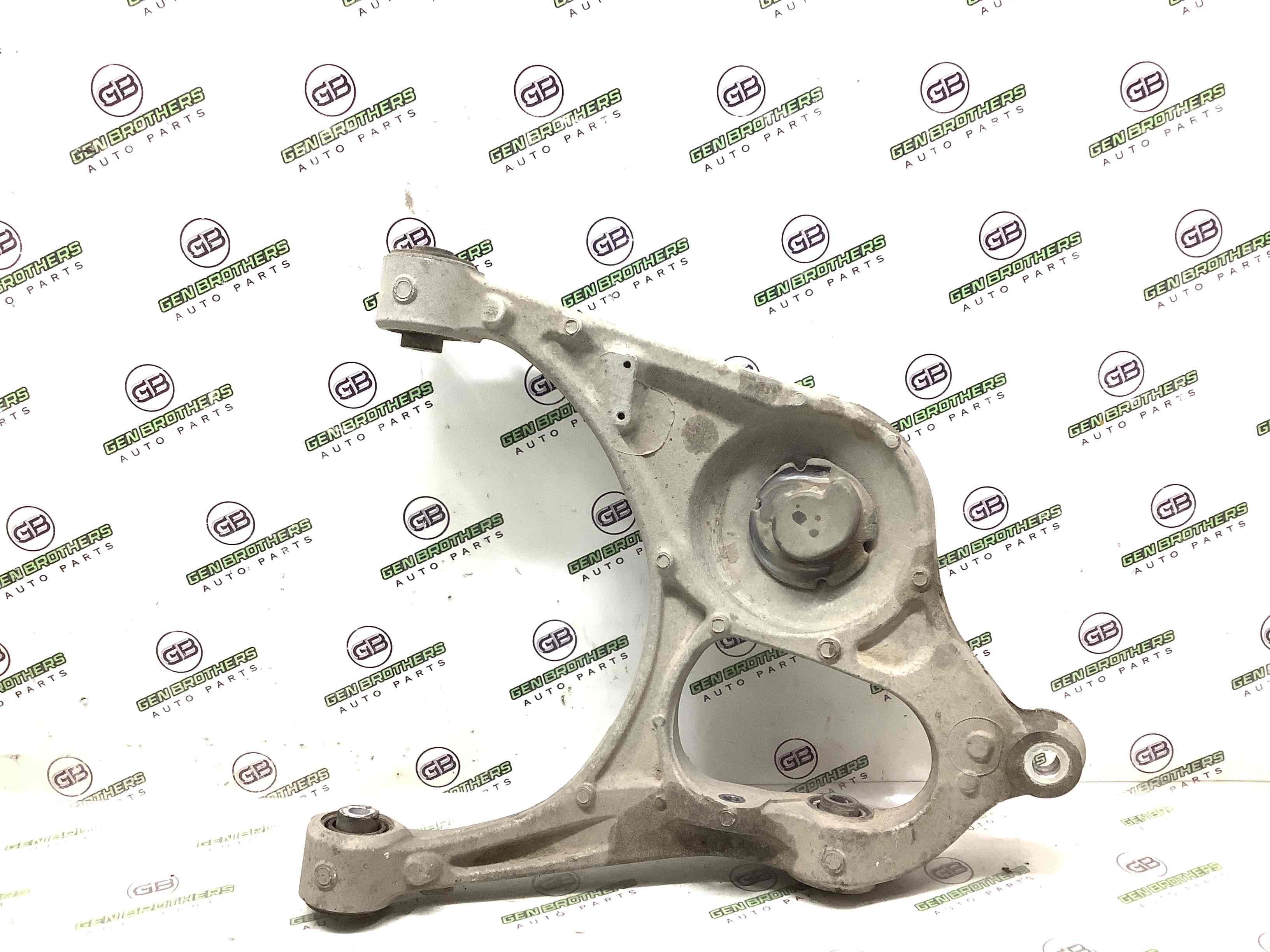 Важіль задній правий