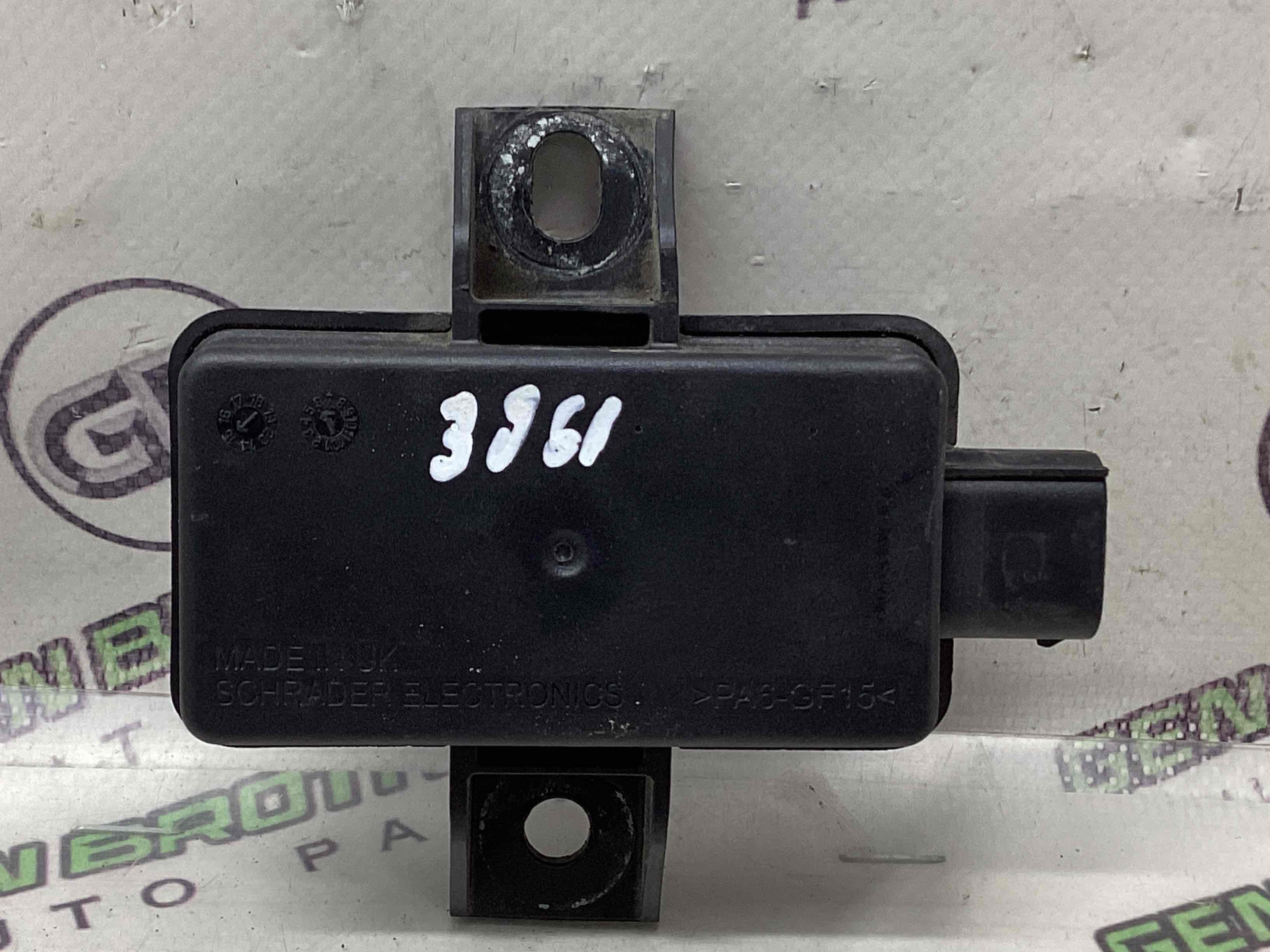 Блок контролю тиску шин