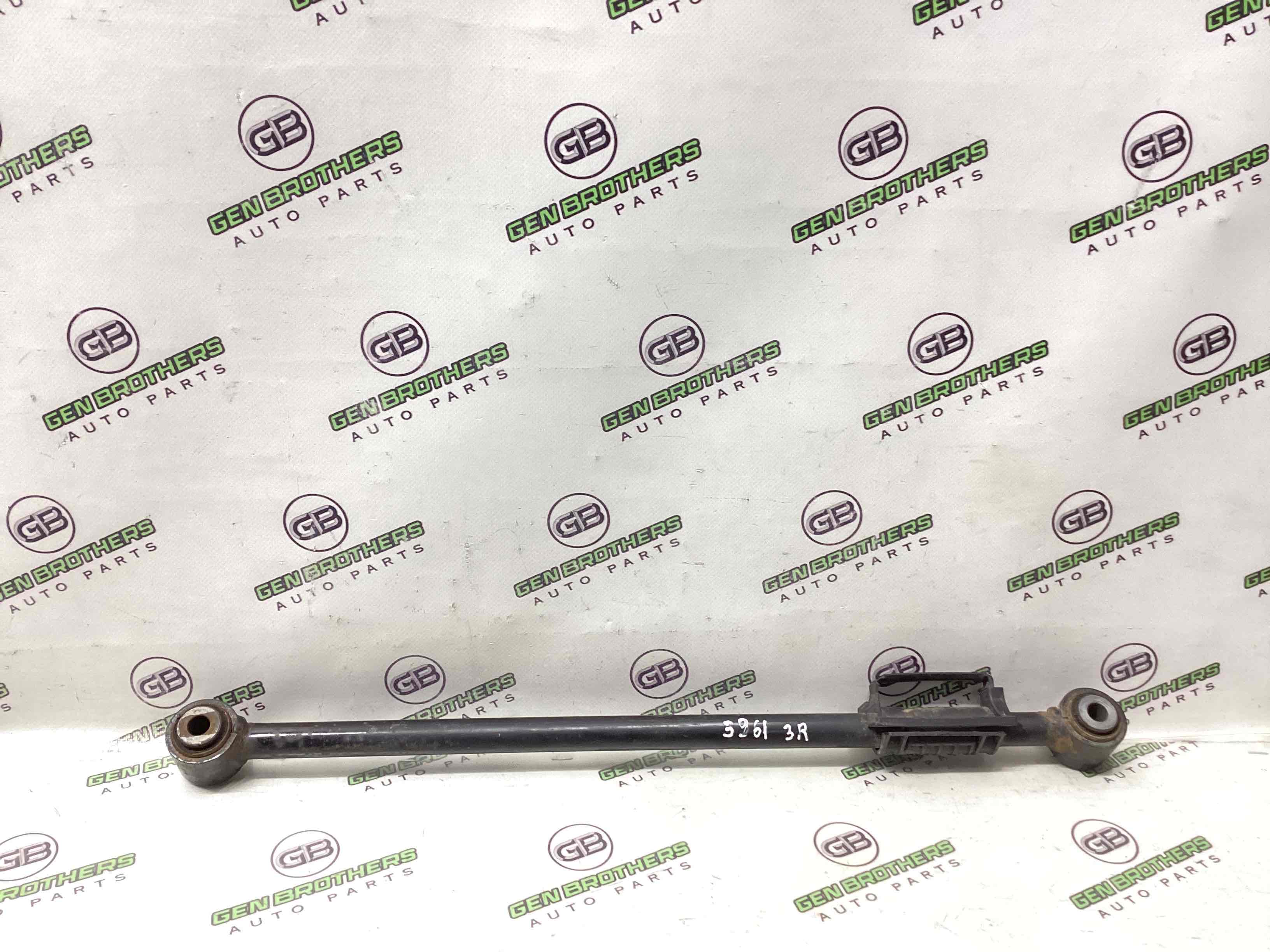 Важіль задній правий