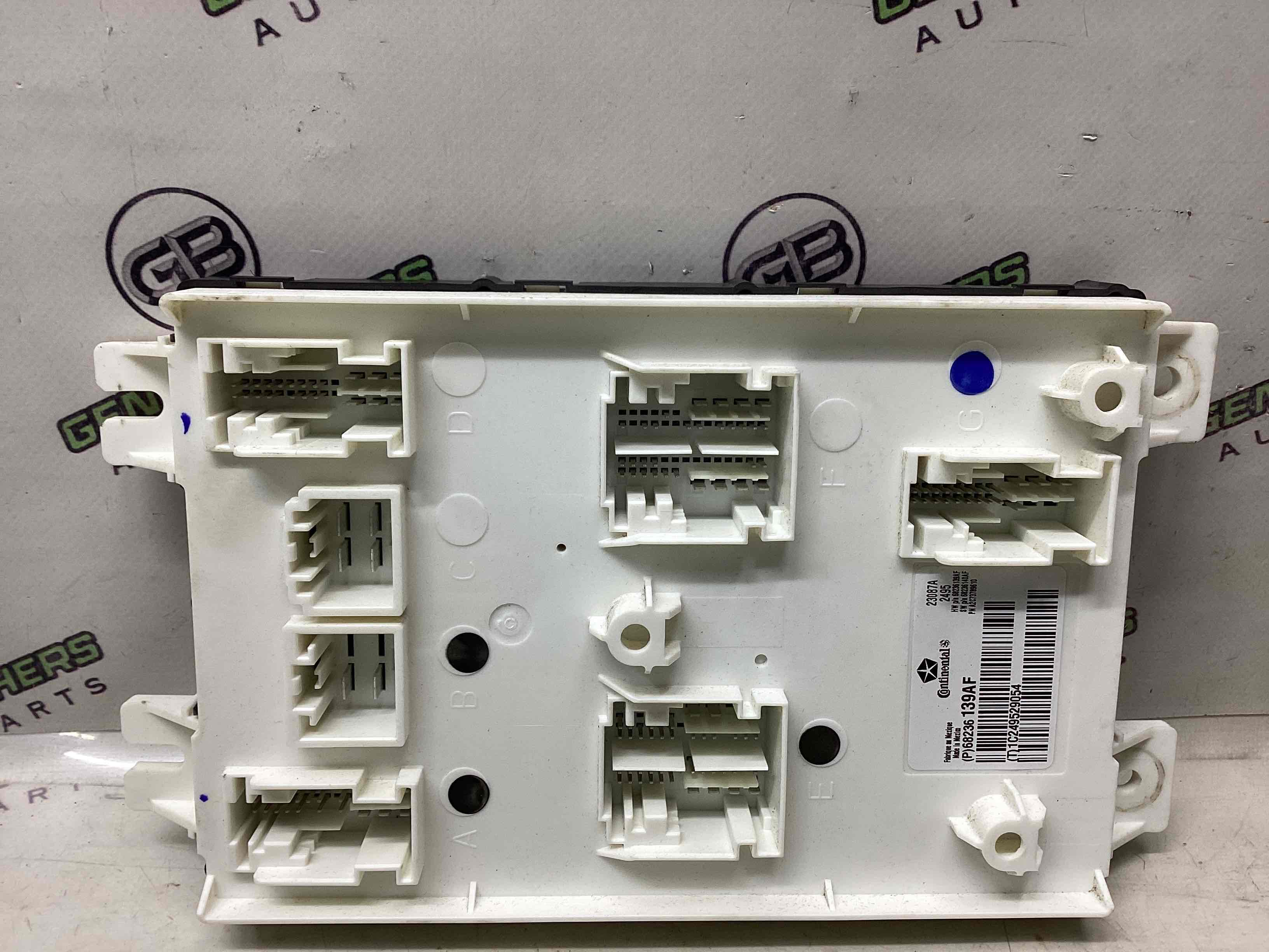 Блок керування дверима