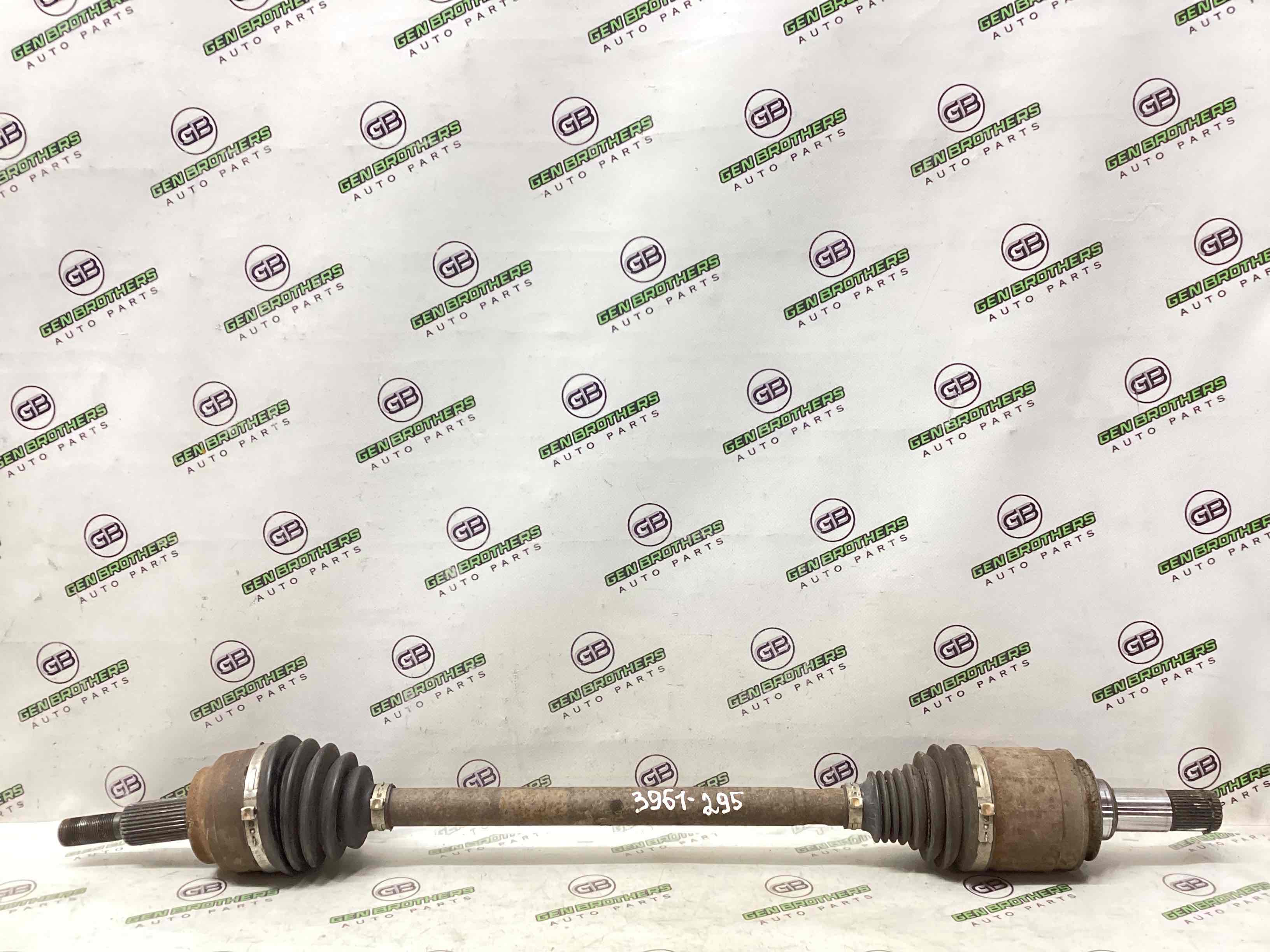 Полуось задняя левая